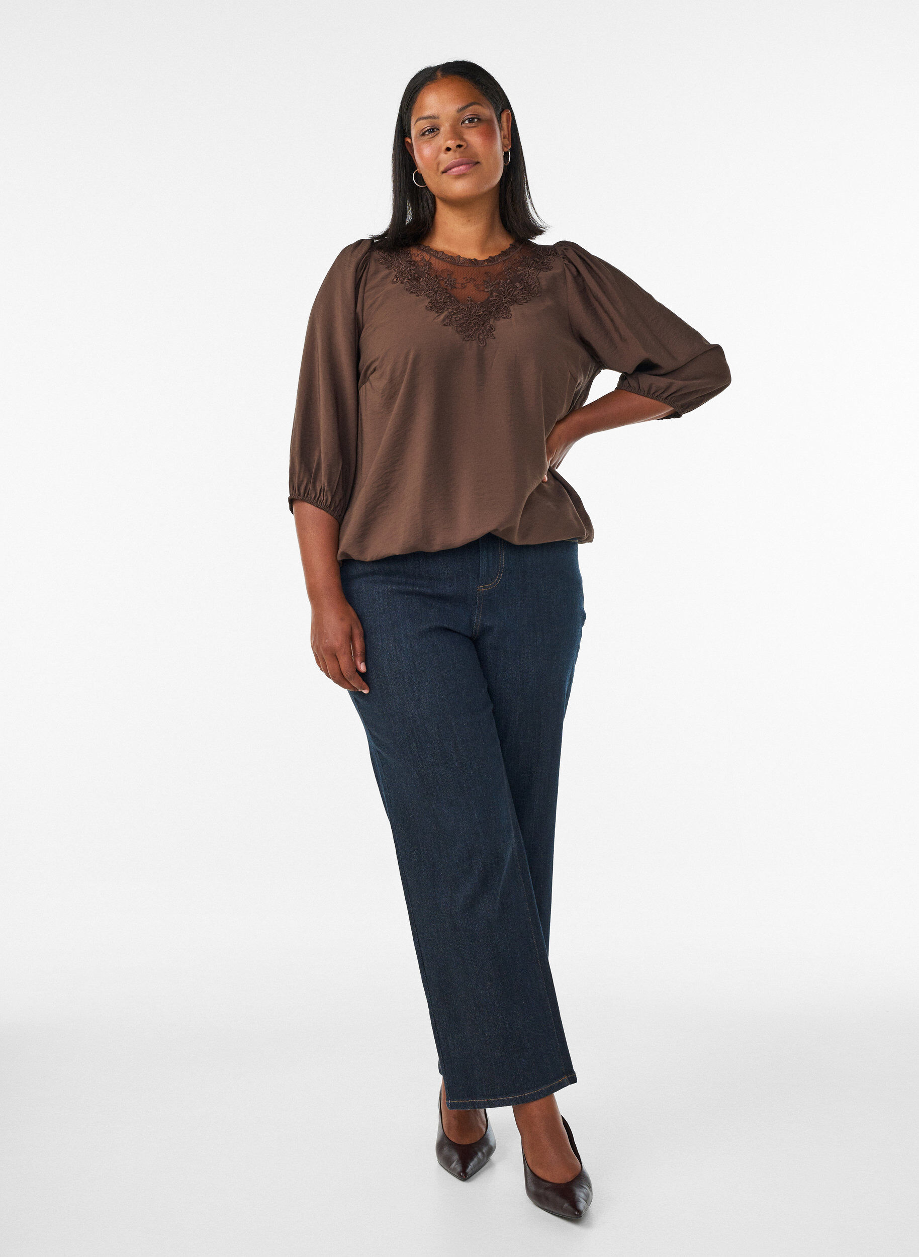 ZizzifashionBlouse with 3/4 sleeves and lace details, Brown, Model image number 1