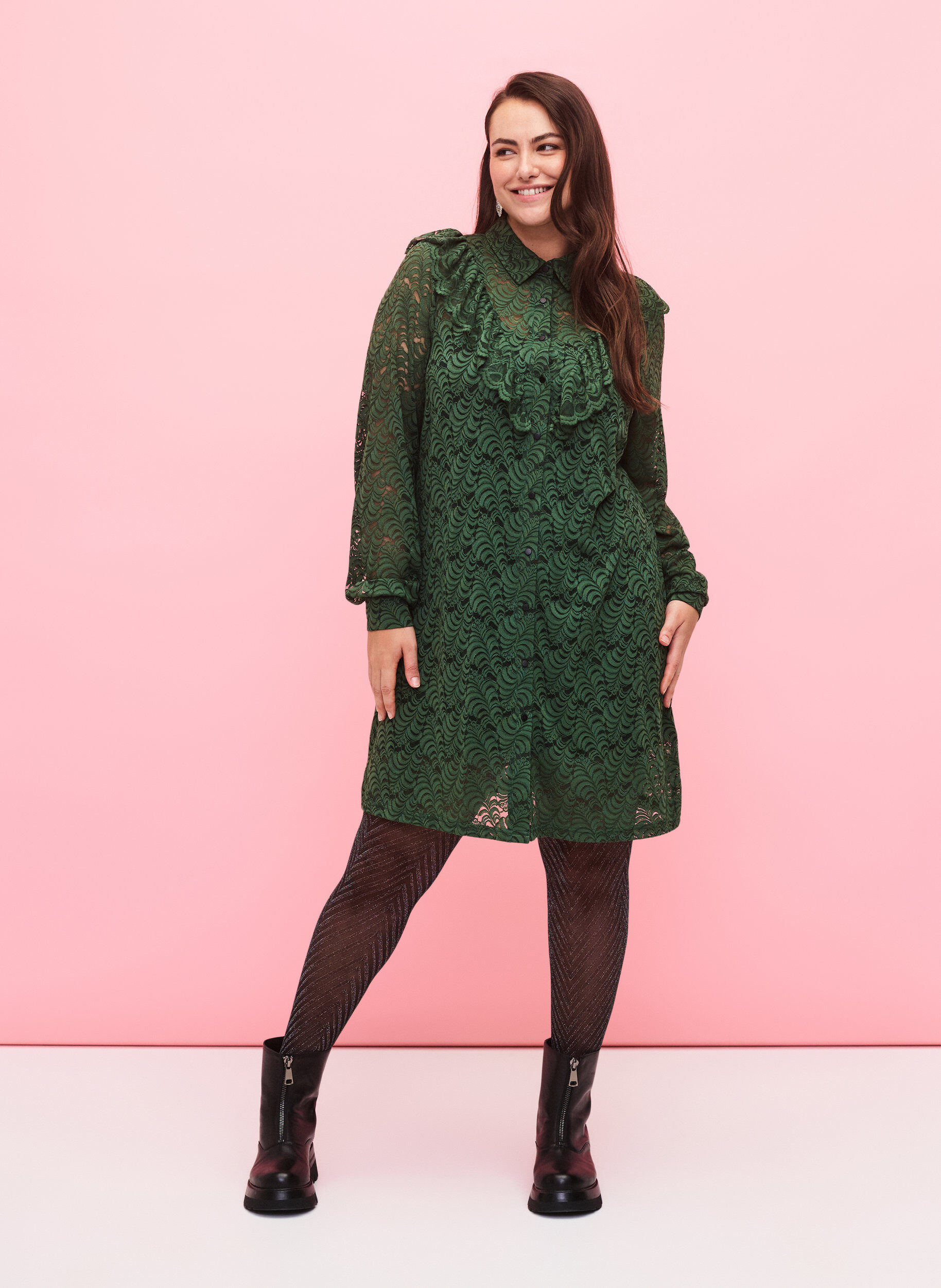 Zizzifashion Lace shirt dress with frills, Hunter Green, Model image number 2