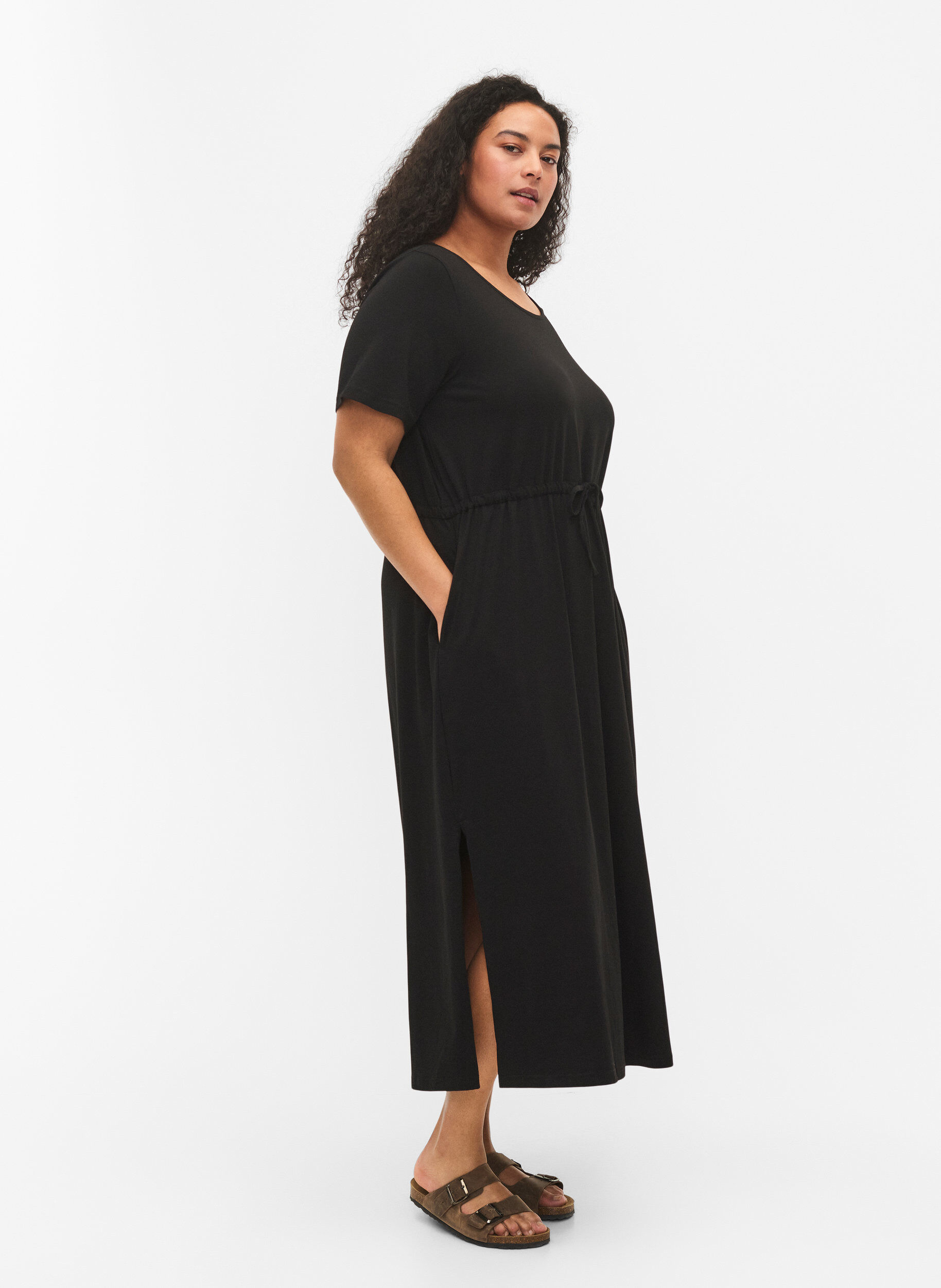 Zizzifashion Midi dress in cotton with short sleeves, Black, Model image number 2