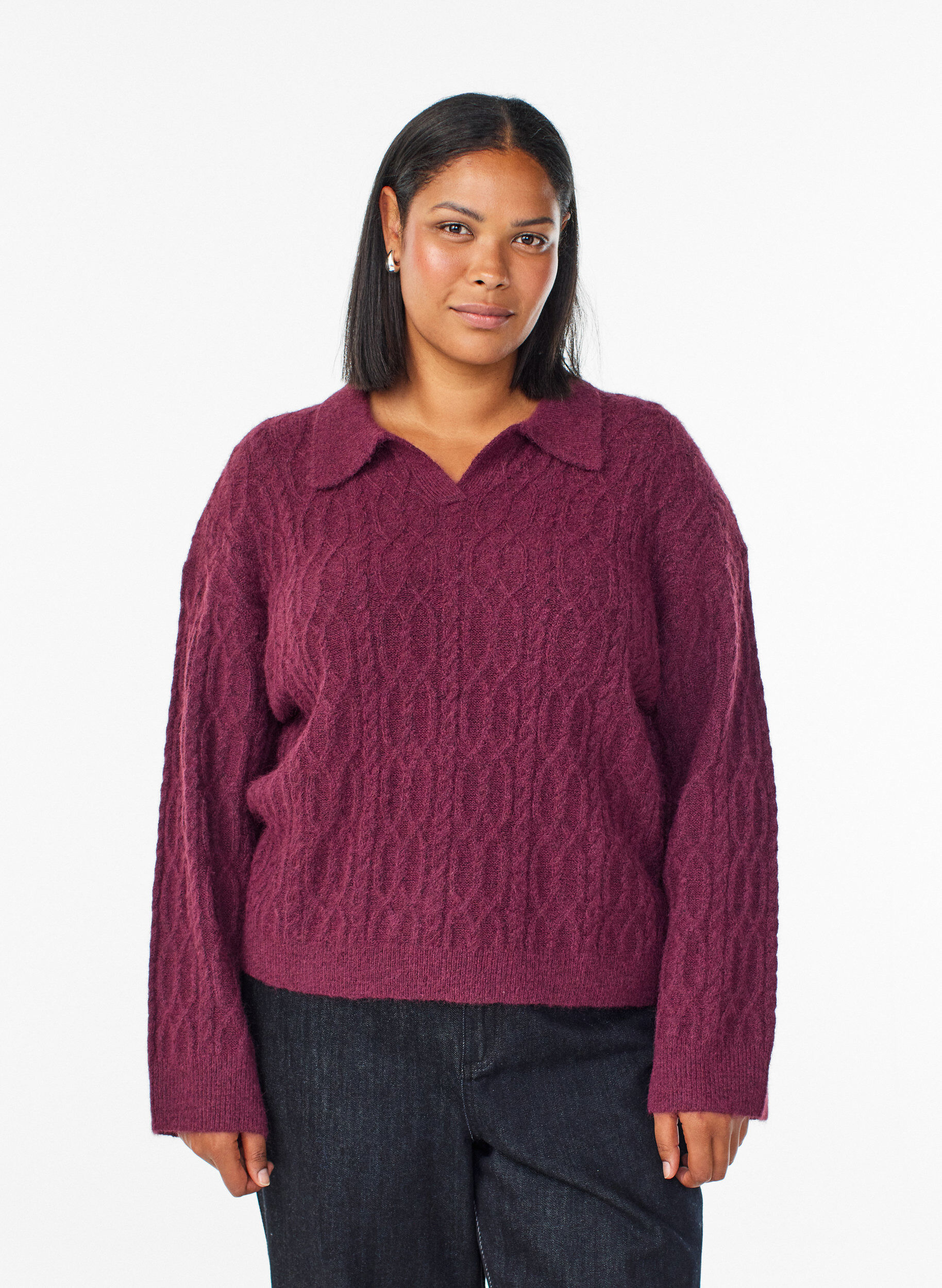 Cable knit sweater with polo collar, Dark Bordeaux, Model