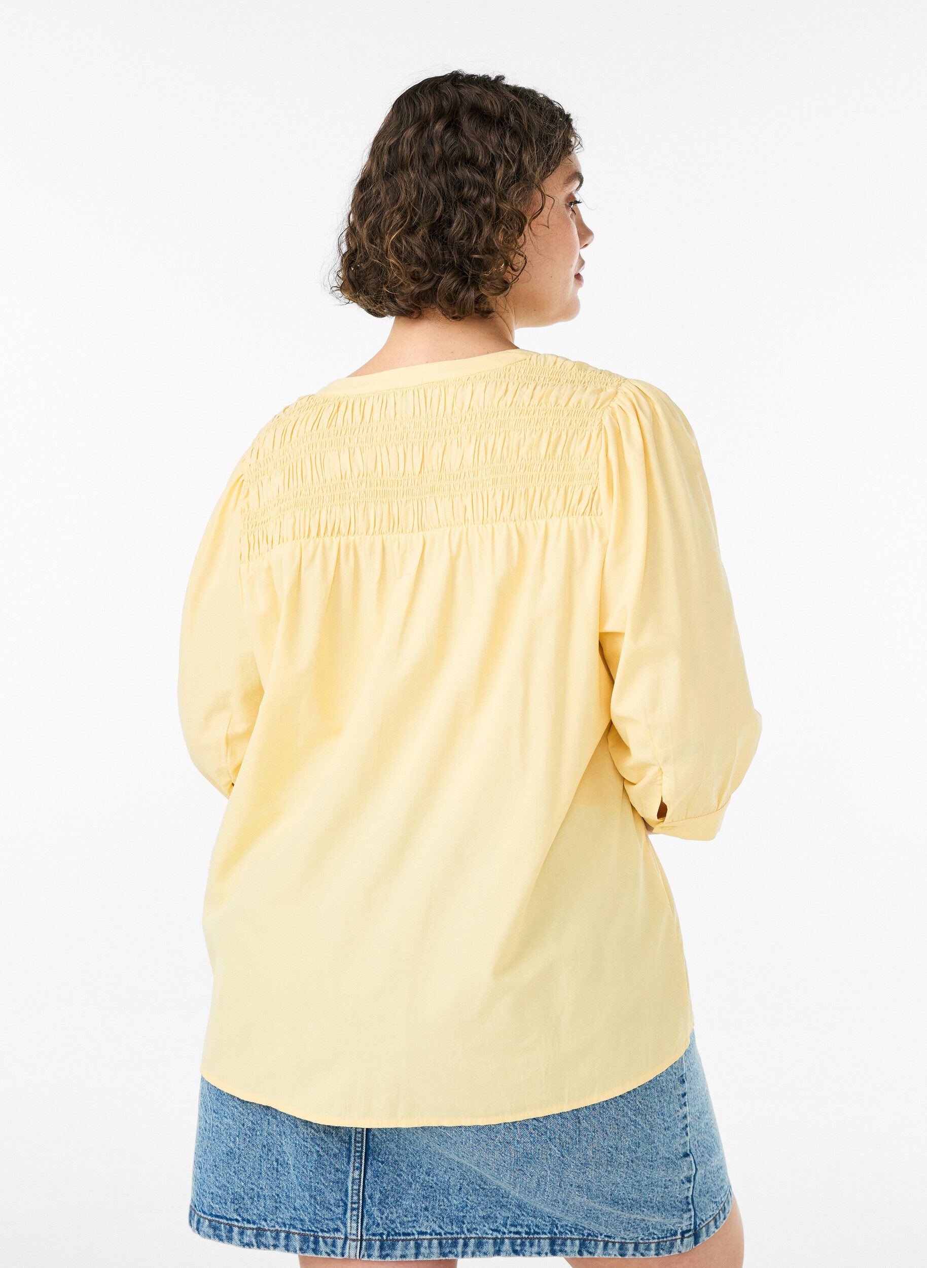 ZizzifashionBlouse with smock and 3/4 sleeves, Yellow, Model image number 2