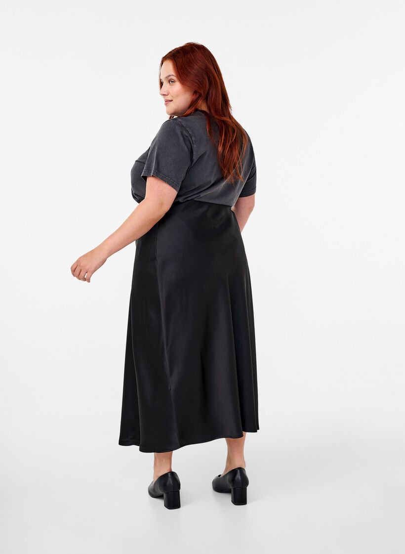 Long satin skirt, Black, Model image number 1