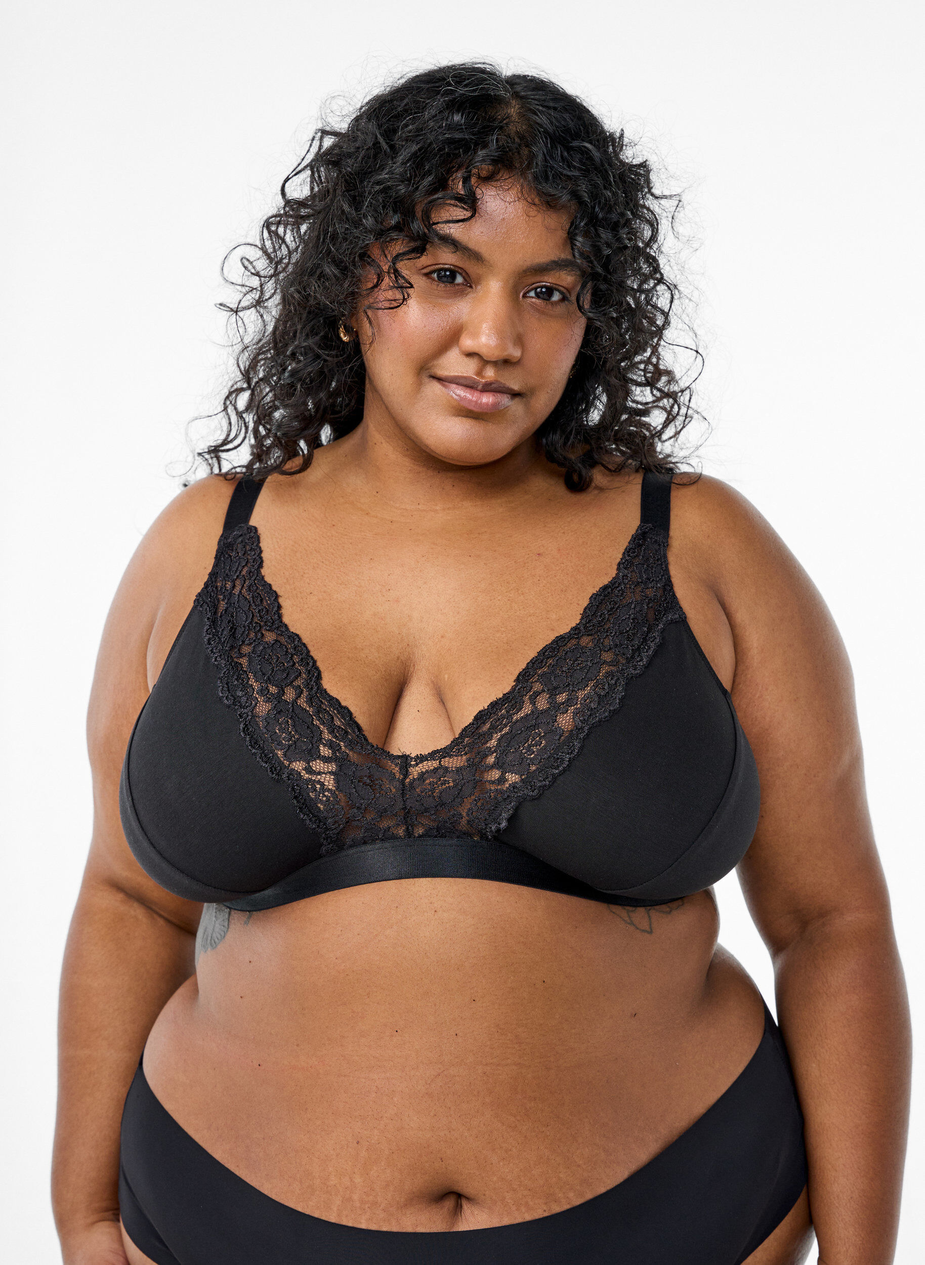 Cotton bralette with lace, Black, Model