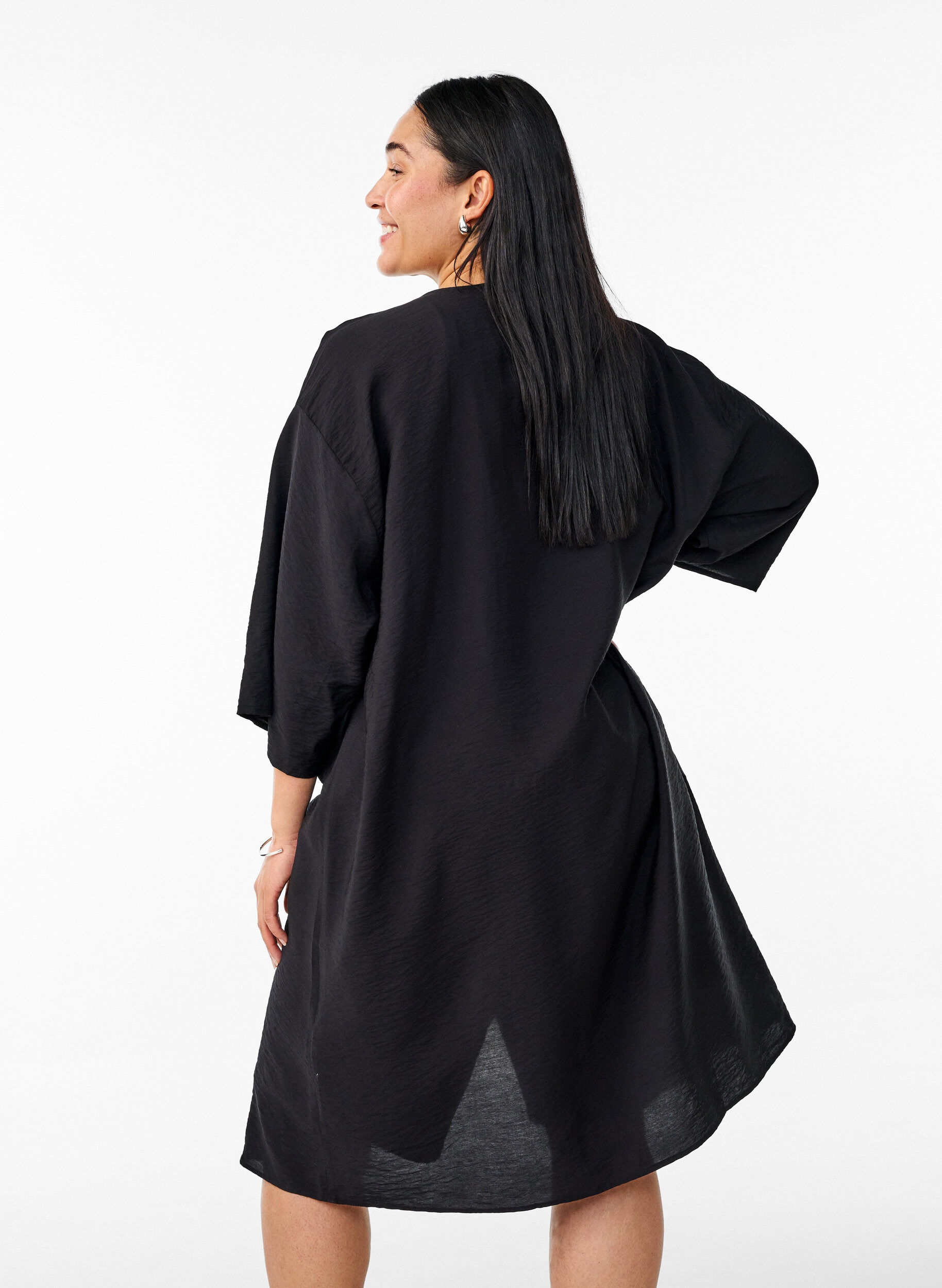 Zizzifashion Viscose kimono with 3/4 sleeves, Black, Model image number 2