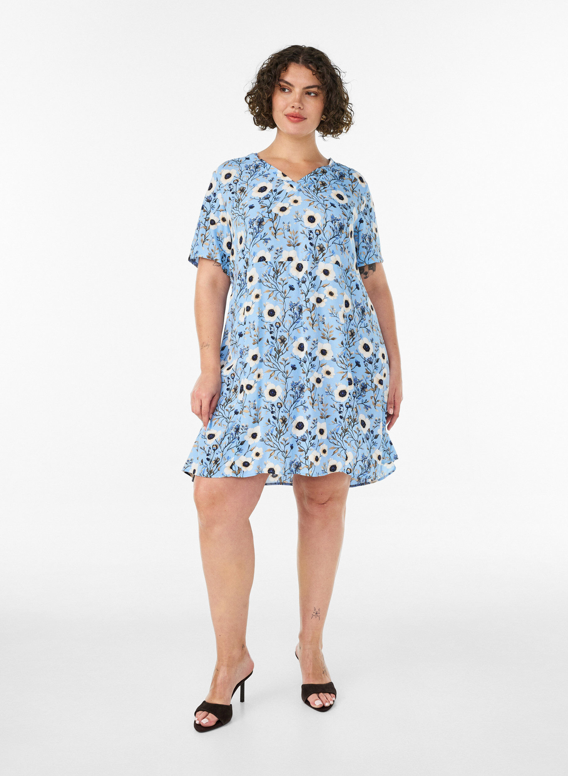 ZizzifashionShort dress with floral print, Blue, Model image number 1