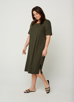 Short-sleeved ribbed dress, Dark Green, Model image number 2