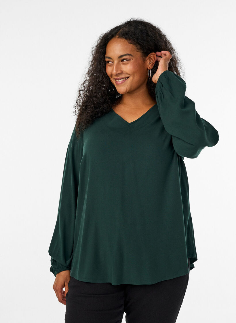 Viscose blouse with V-neck and rounded hem, Green, Model image number 0