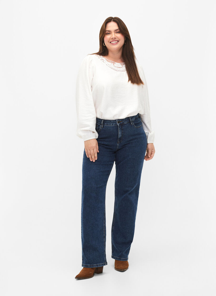 Blouse in viscose with crochet detail, Bright White, Model image number 2