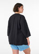 Short viscose kimono with 3/4 sleeves, Black, Model image number 2