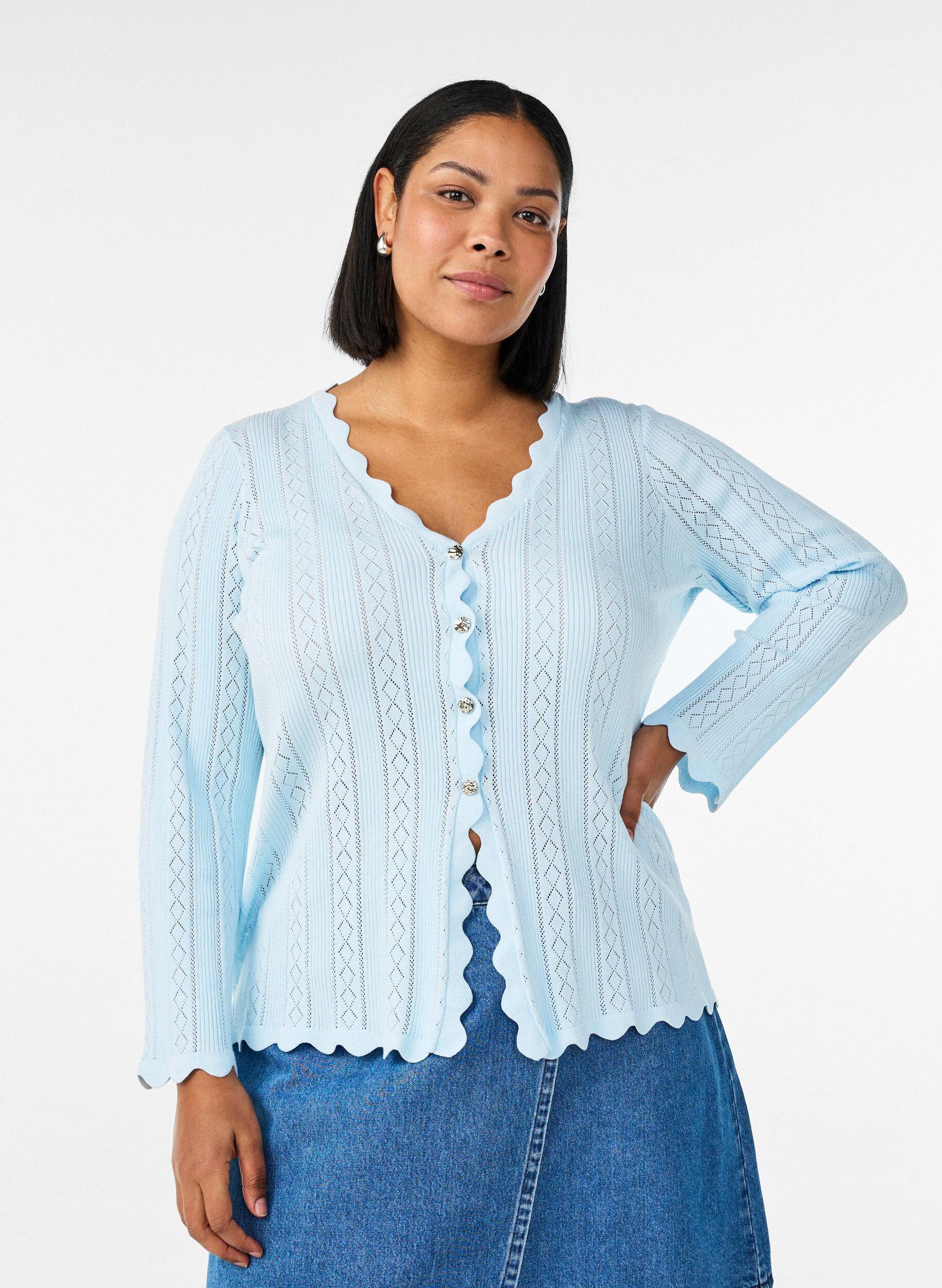 Cardigan with eyelet embroidery and wavy edges, Light Blue, Model