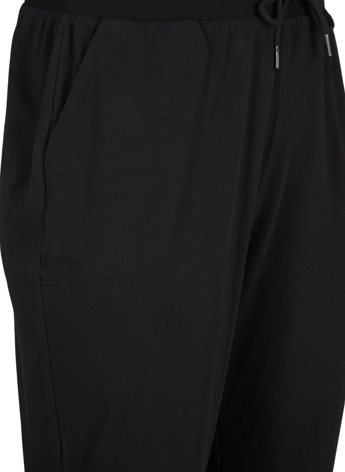 Loose sweatpants with pockets, Black, Packshot image number 2