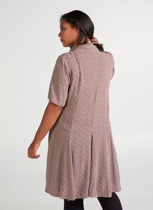 Short-sleeved viscose dress, Rose Dawn AOP, Model image number 1