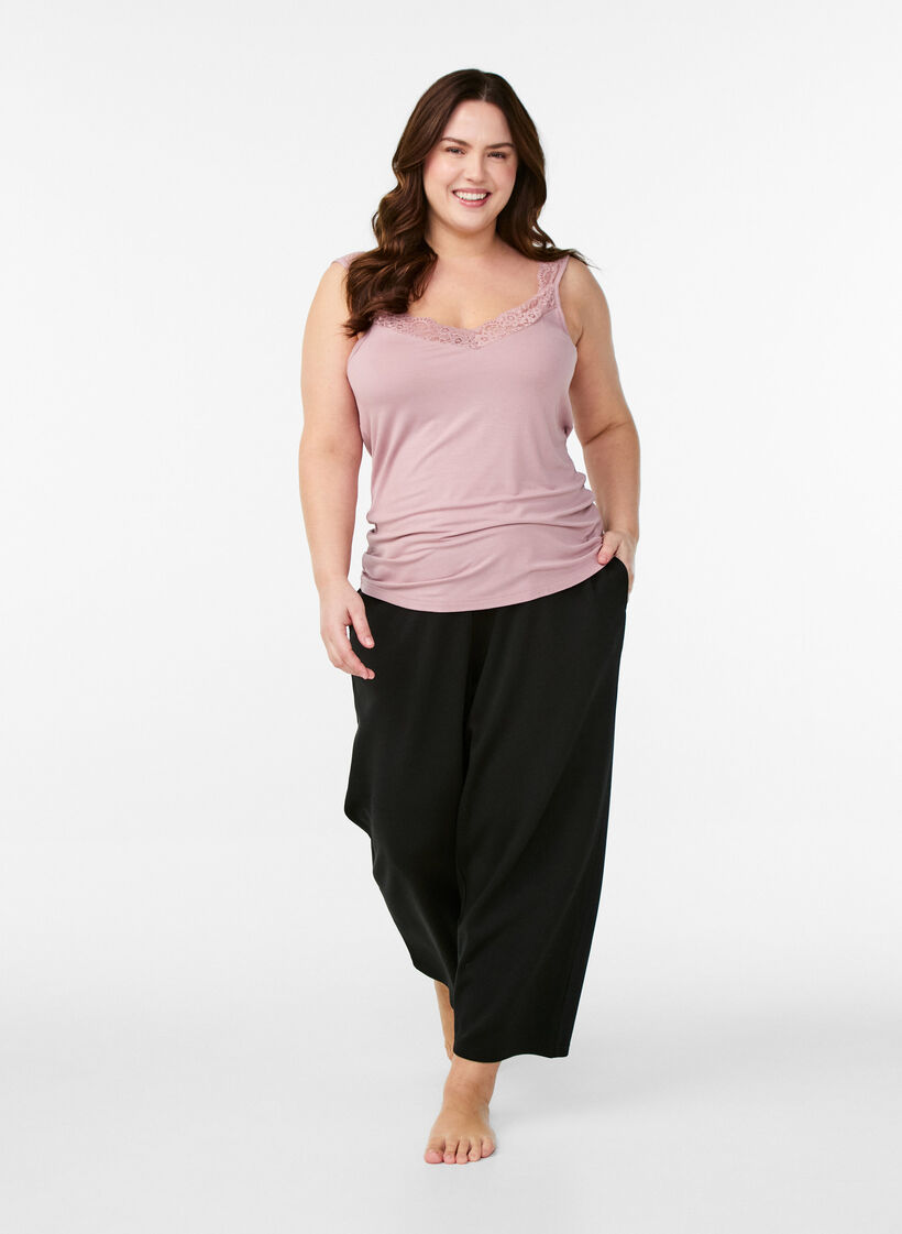 Viscose top with lace trim, Rose, Model image number 1