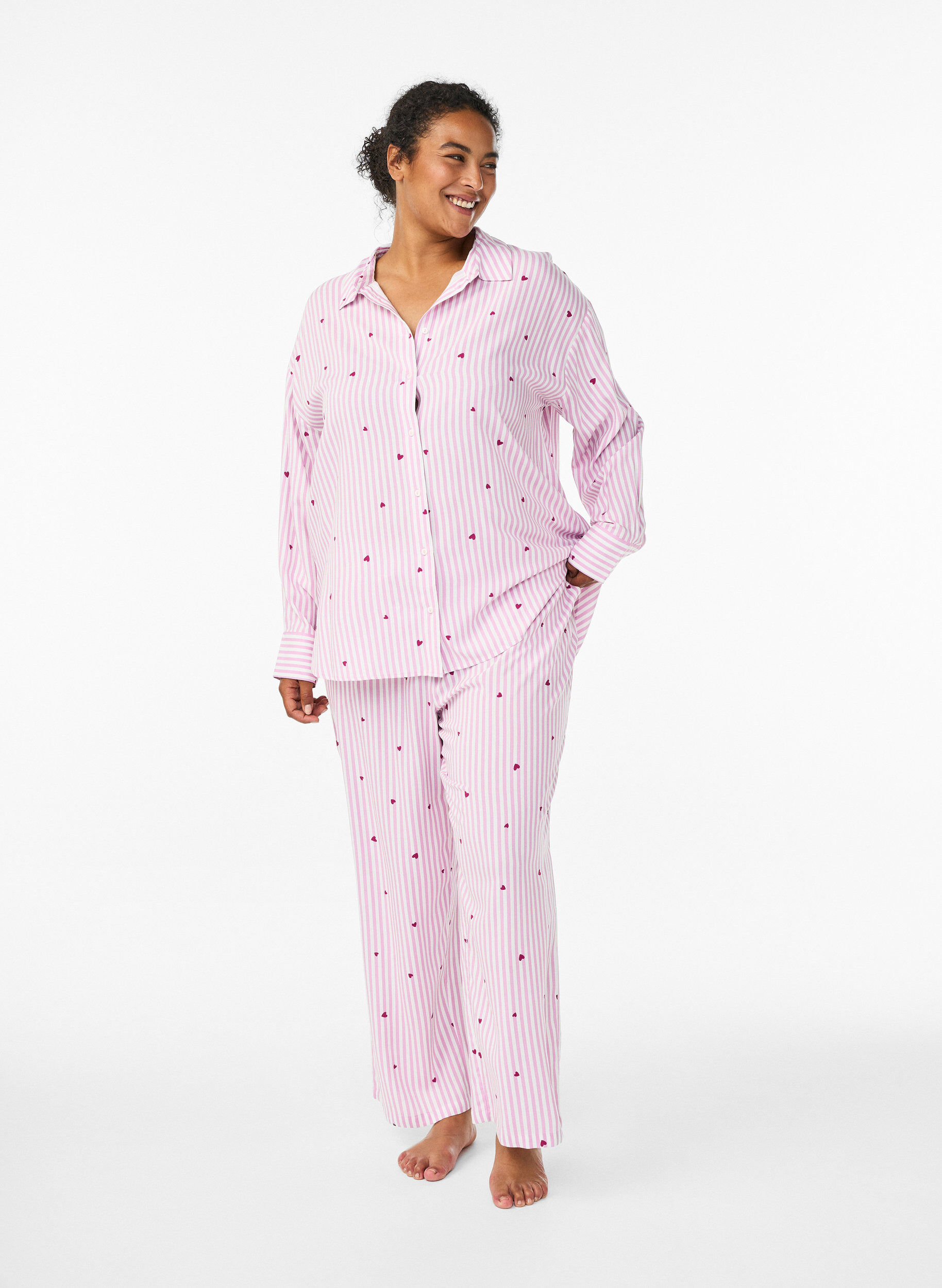 Zizzifashion Nightshirt with stripes and hearts, Rose, Model image number 1