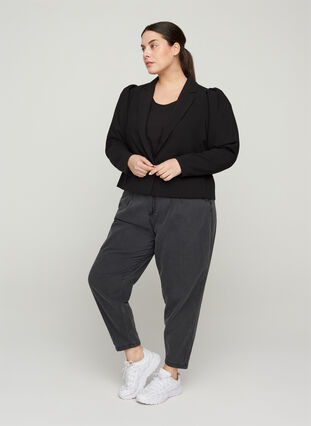 Cropped blazer with puff sleeves, Black, Model image number 3