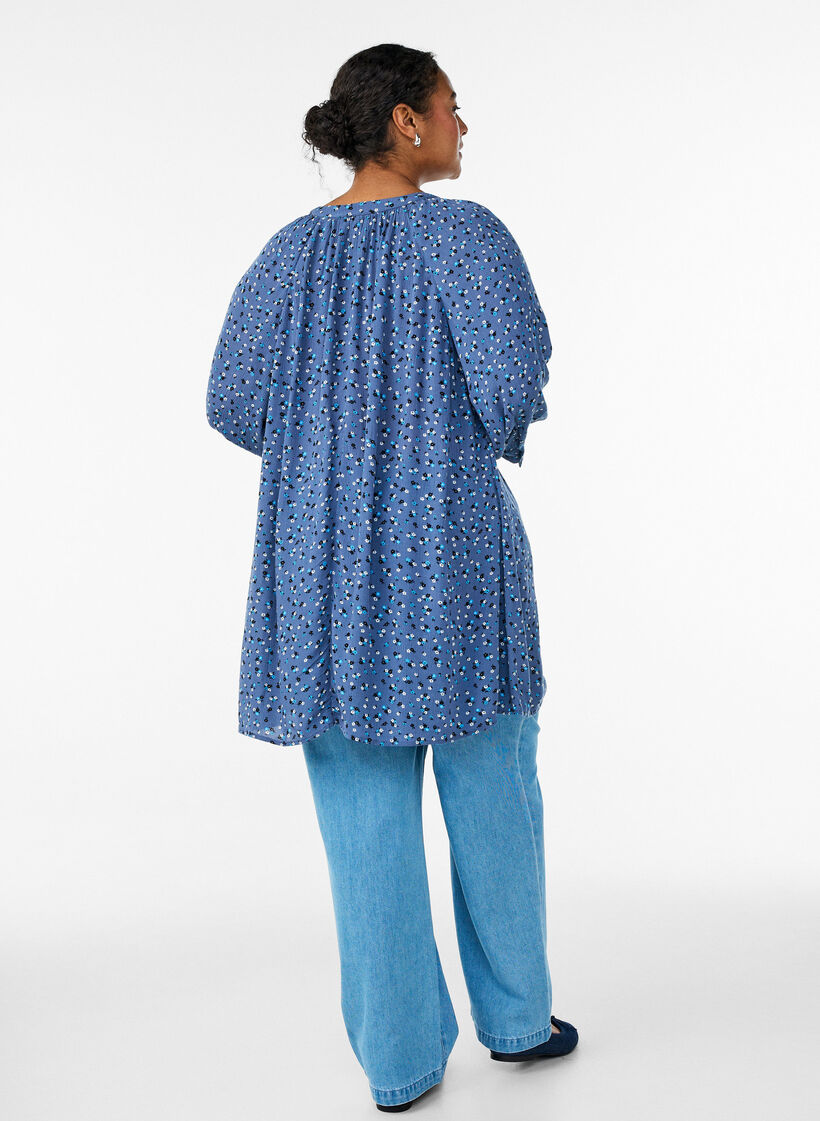Tunic with floral print and 3/4 sleeves, Blue, Model image number 2