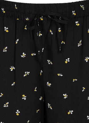 Viscose shorts with print and pockets, Black AOP, Packshot image number 2