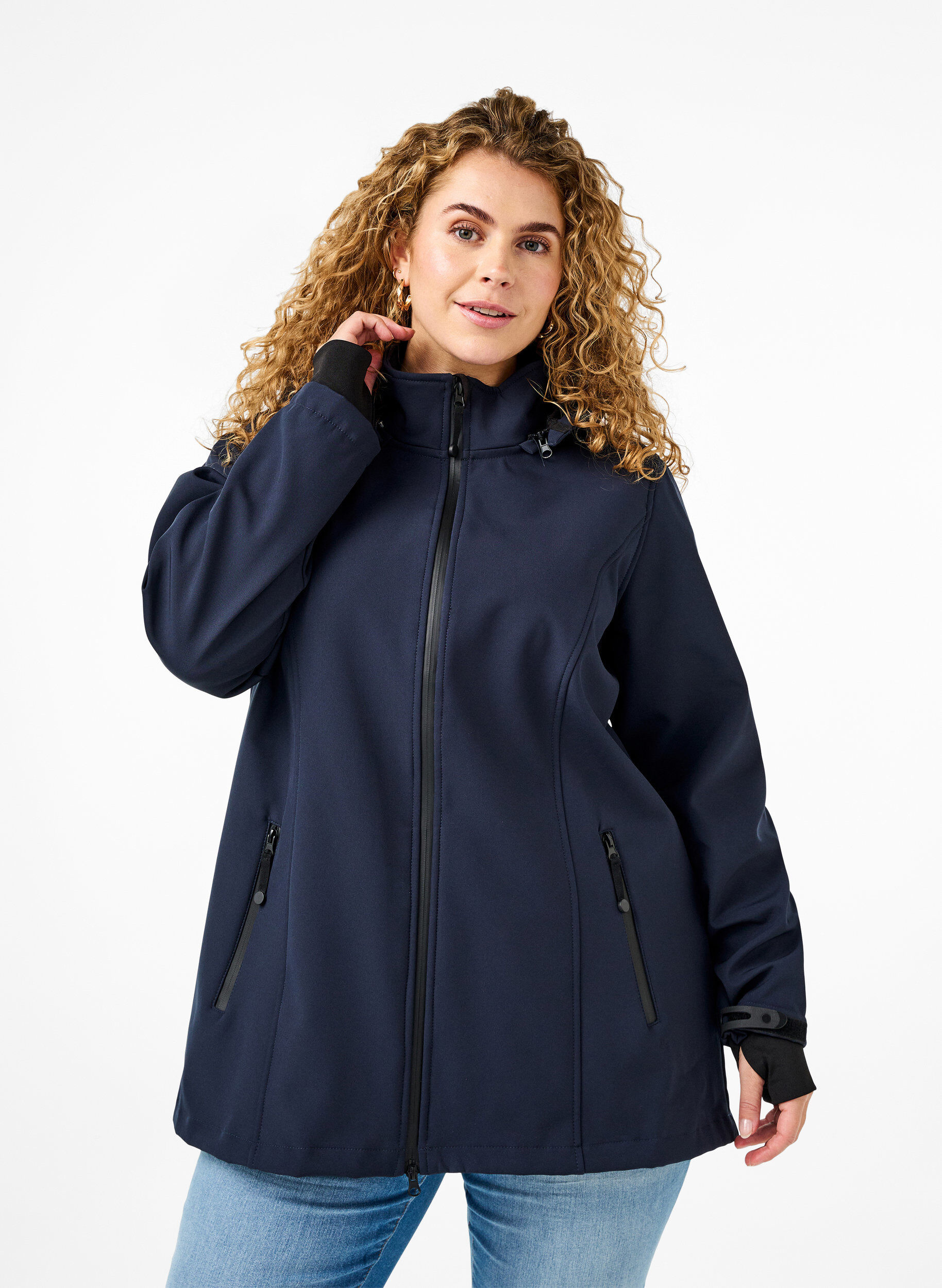 Short softshell jacket with detachable hood, Blue, Model