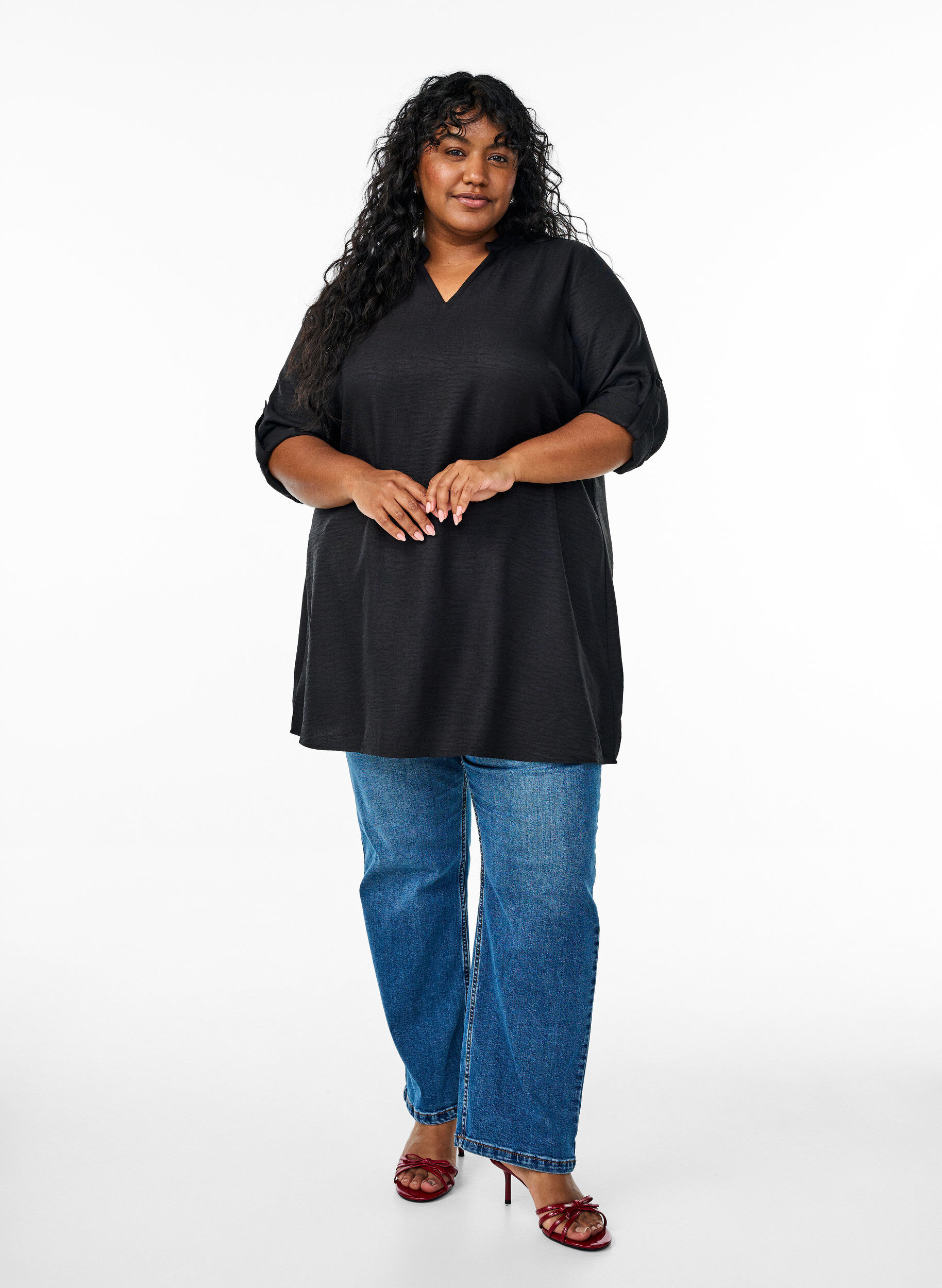 Zizzifashion Tunic with V-neck, Black, Model image number 1