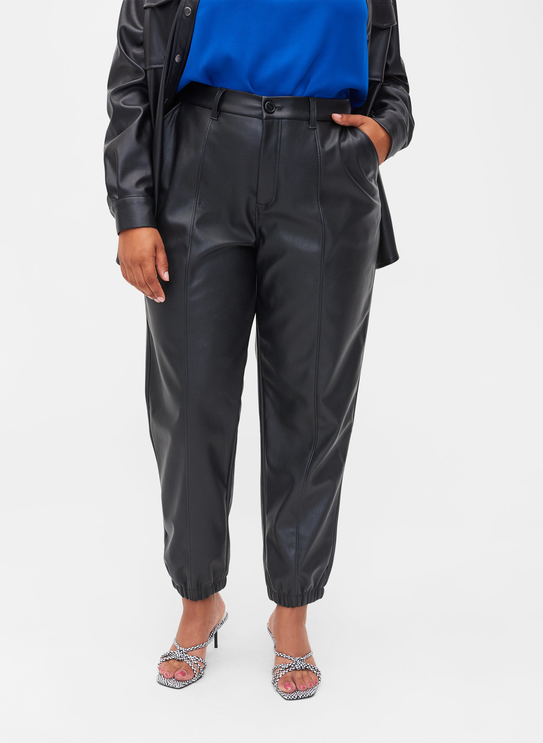 Zizzifashion Trousers in faux leather, Black, Model image number 2