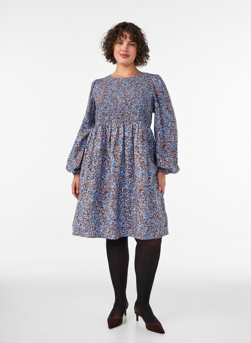 Viscose dress with smock and an all-over pattern, Light Blue, Model image number 1