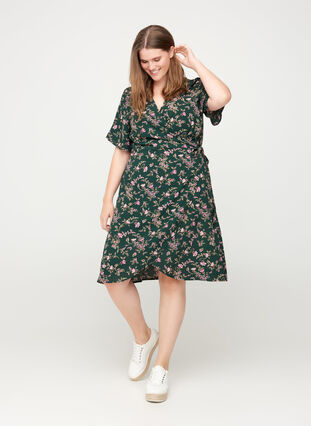 Short-sleeved wrap dress, Green w. rose, Model image number 2