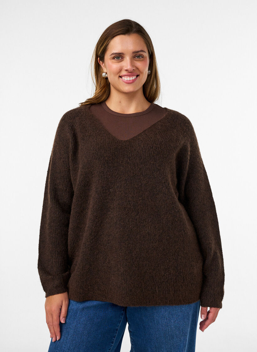 Knitted blouse with V-neck and raglan sleeves, Brown, Model image number 0