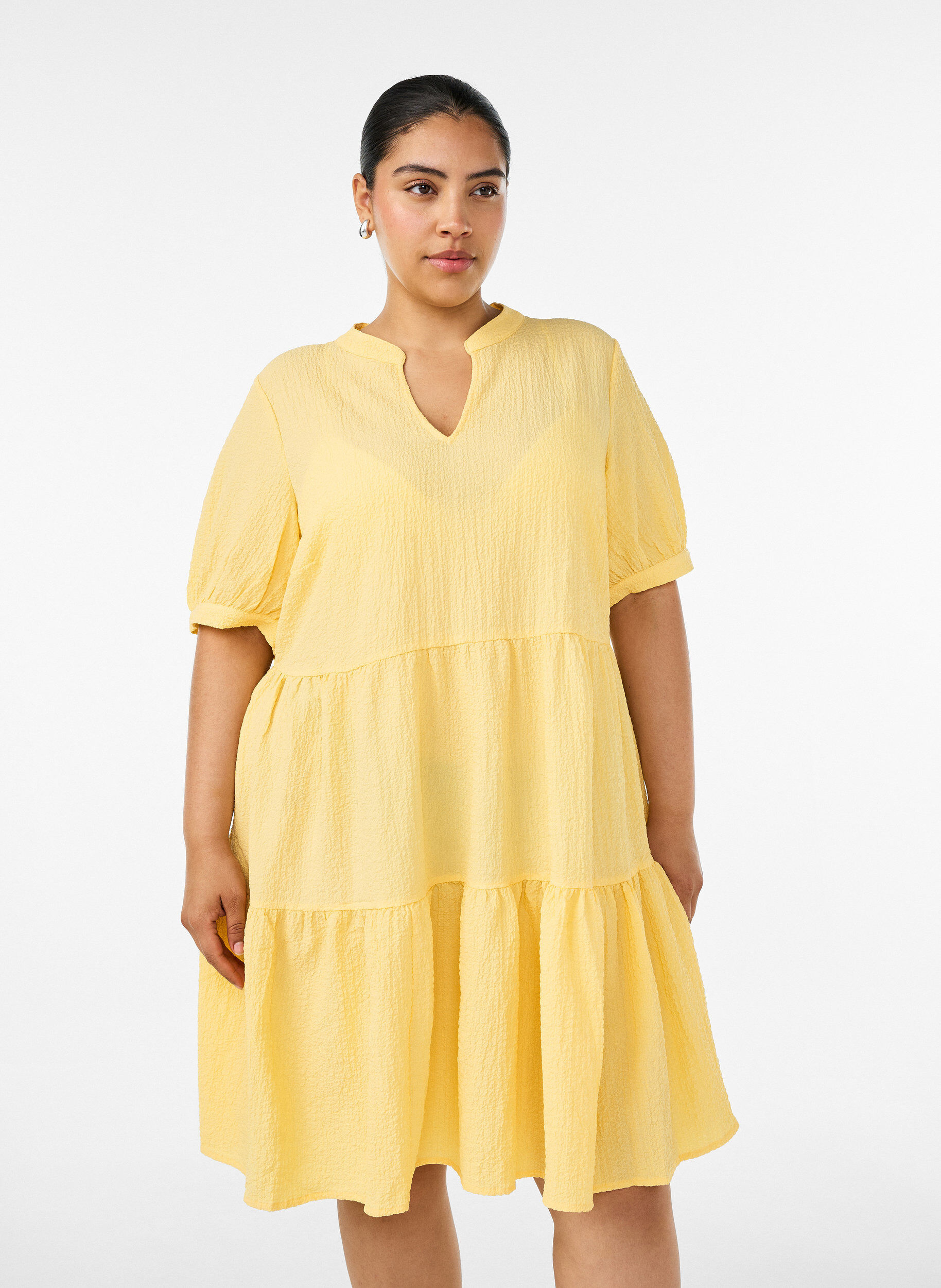 Short A-line dress, Yellow, Model