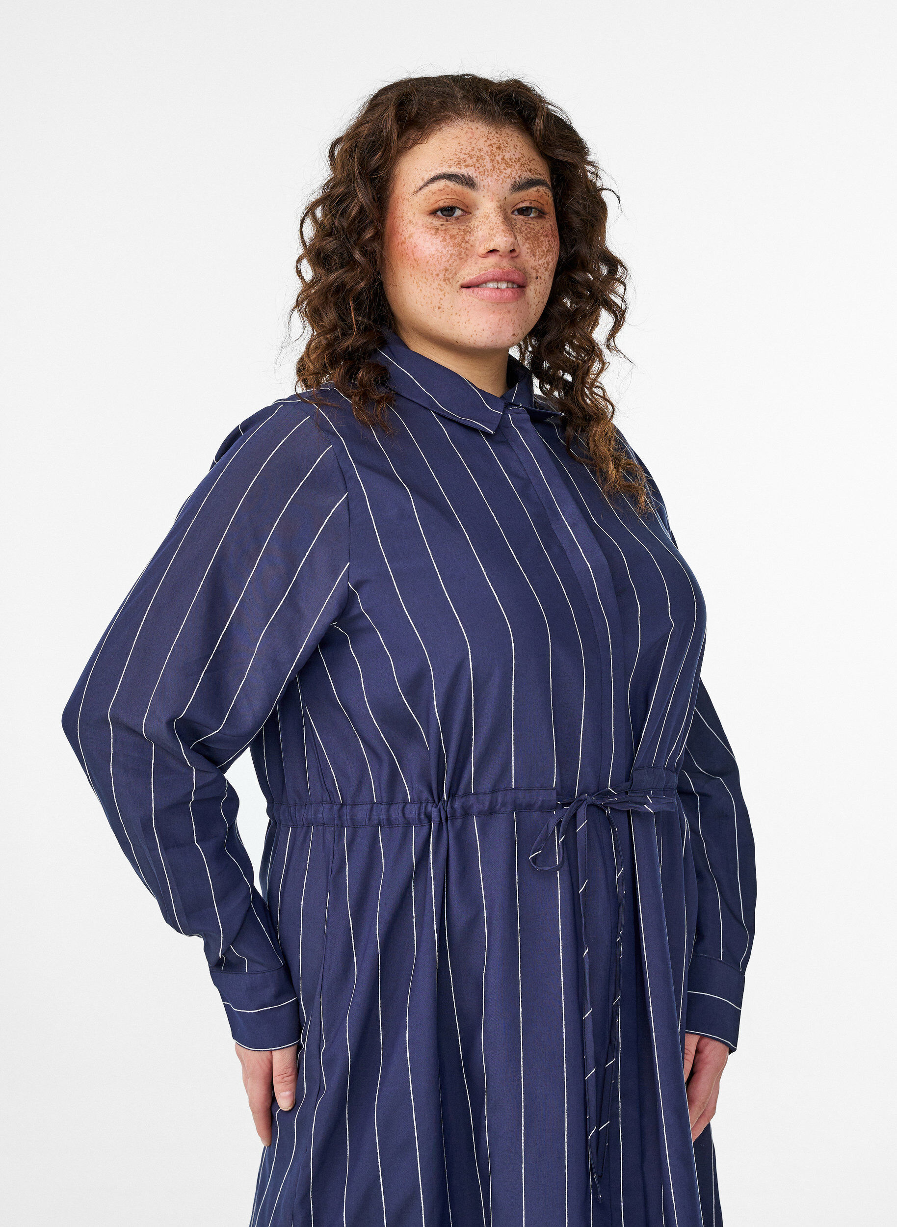Zizzifashion Long shirt with pinstripes and a tie-belt, Blue, Model image number 2