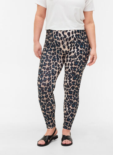 Long leggings with leopard print, Black Leo AOP, Model image number 1