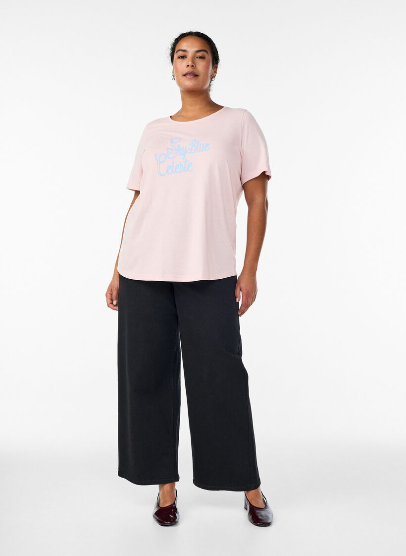 T-shirt with motif, Red, Model image number 1