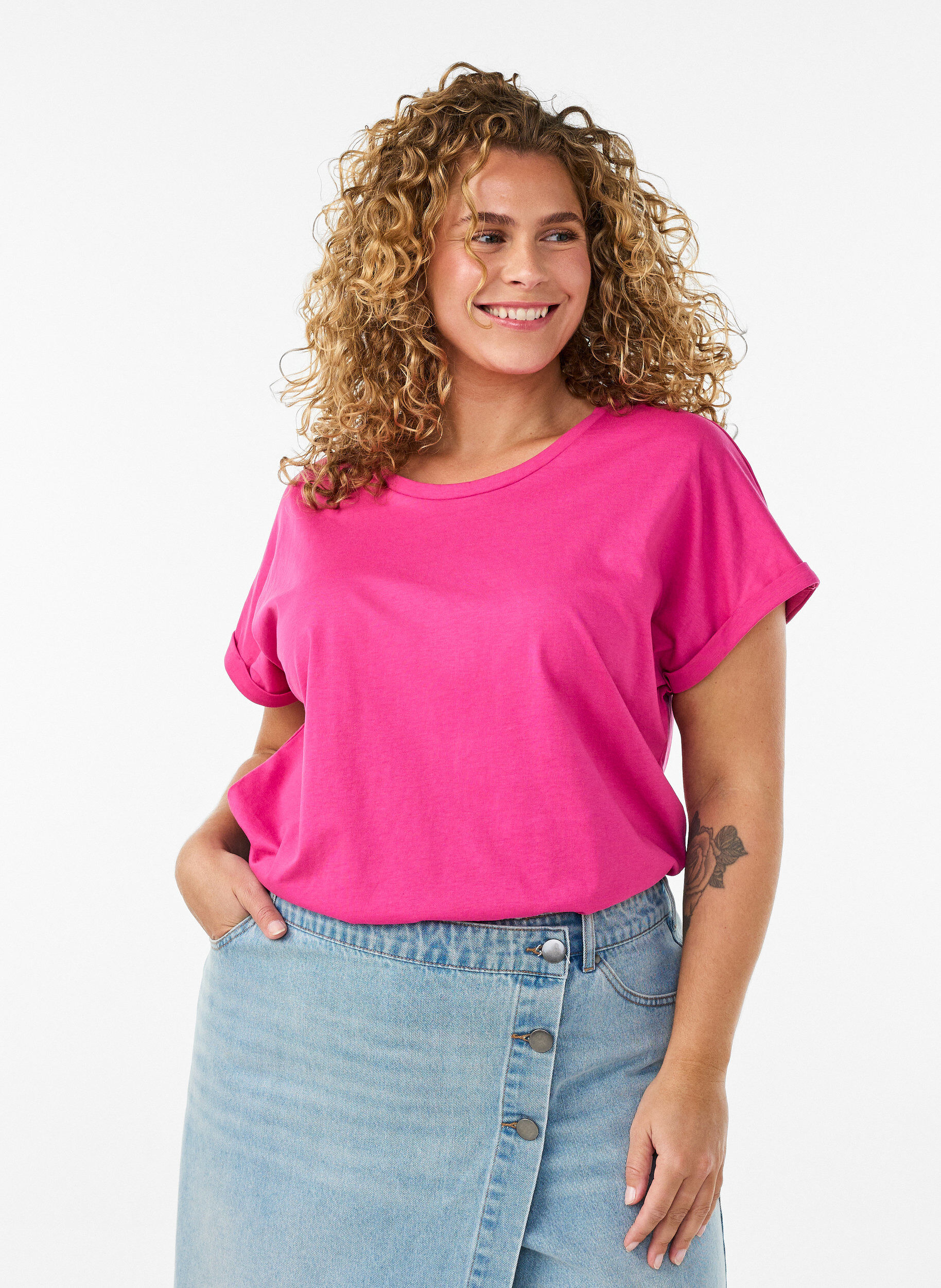Short-sleeved cotton blend T-shirt, Pink, Model