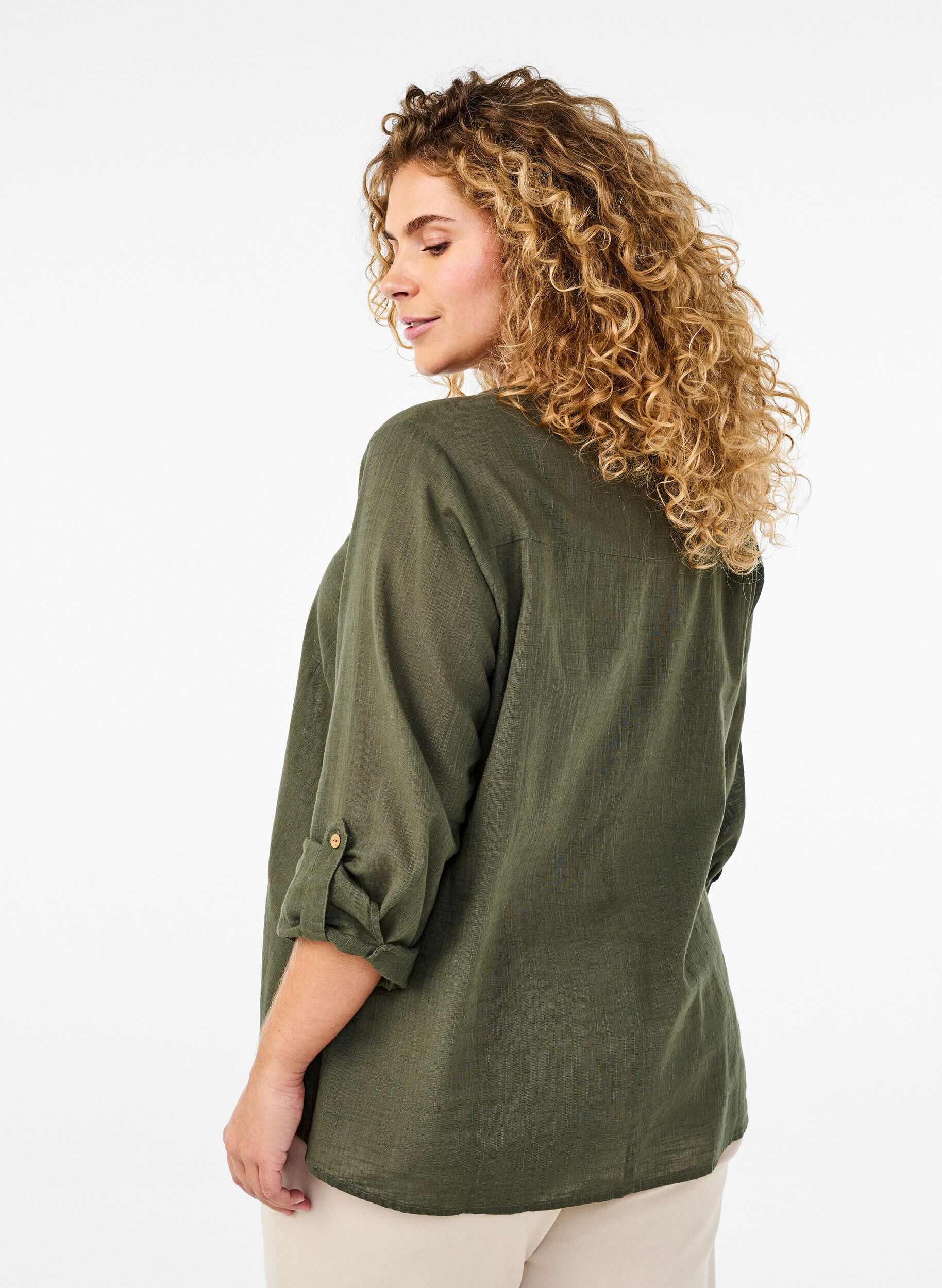 ZizzifashionCotton shirt blouse with a v-neck, Green, Model image number 2