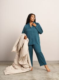Pyjamas in beautiful design​ Set price 79,99 EUR, , Model