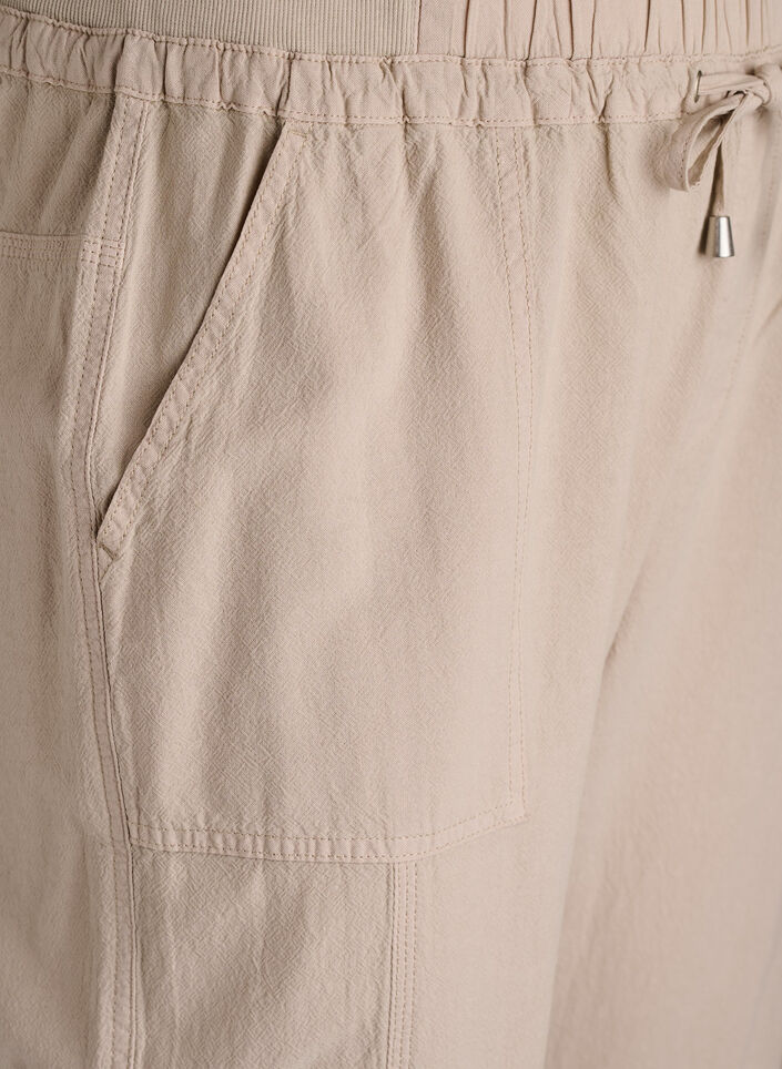 Loose cargo trousers in cotton, Beige, Packshot image number 2