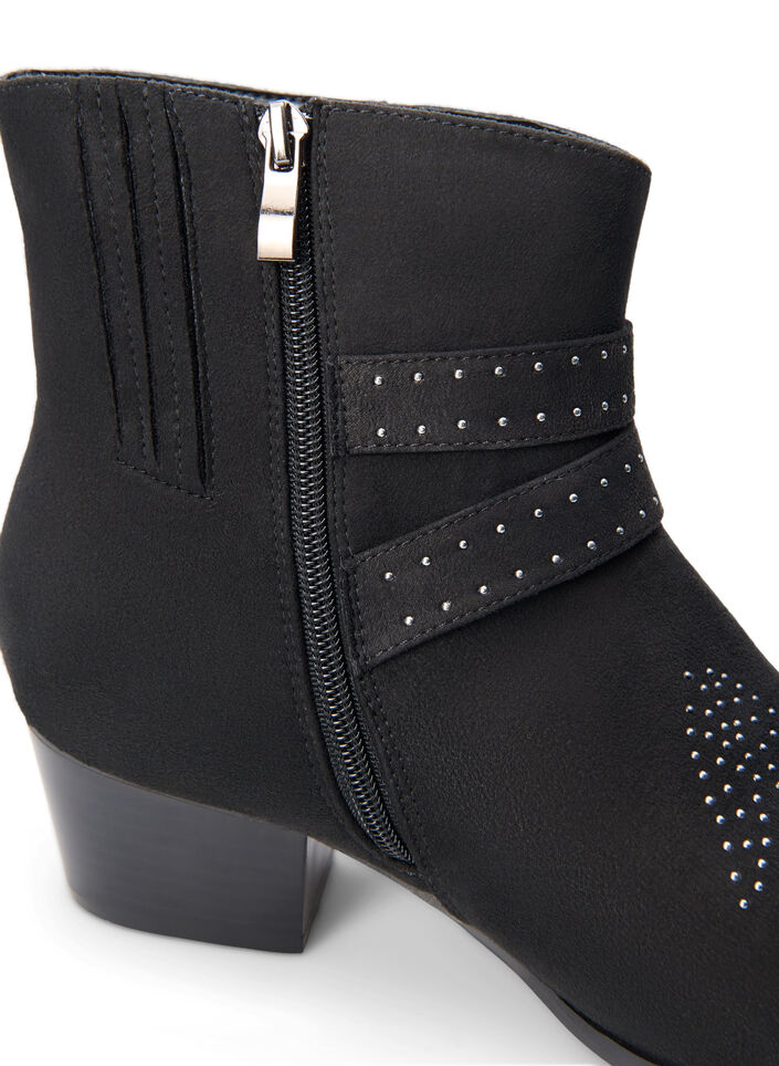 Wide fit - Short boot with studs and buckles, Black, Packshot image number 4