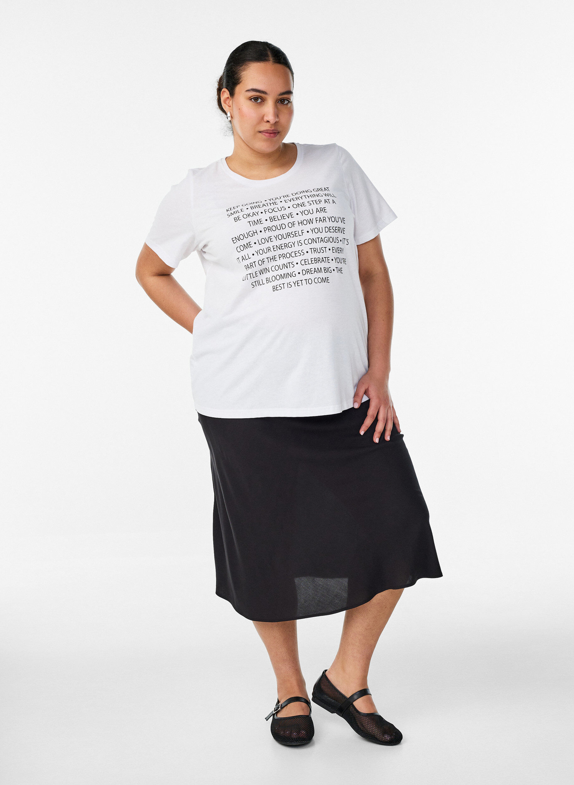 Zizzifashion Viscose skirt with an elasticated waist, Black, Model image number 0