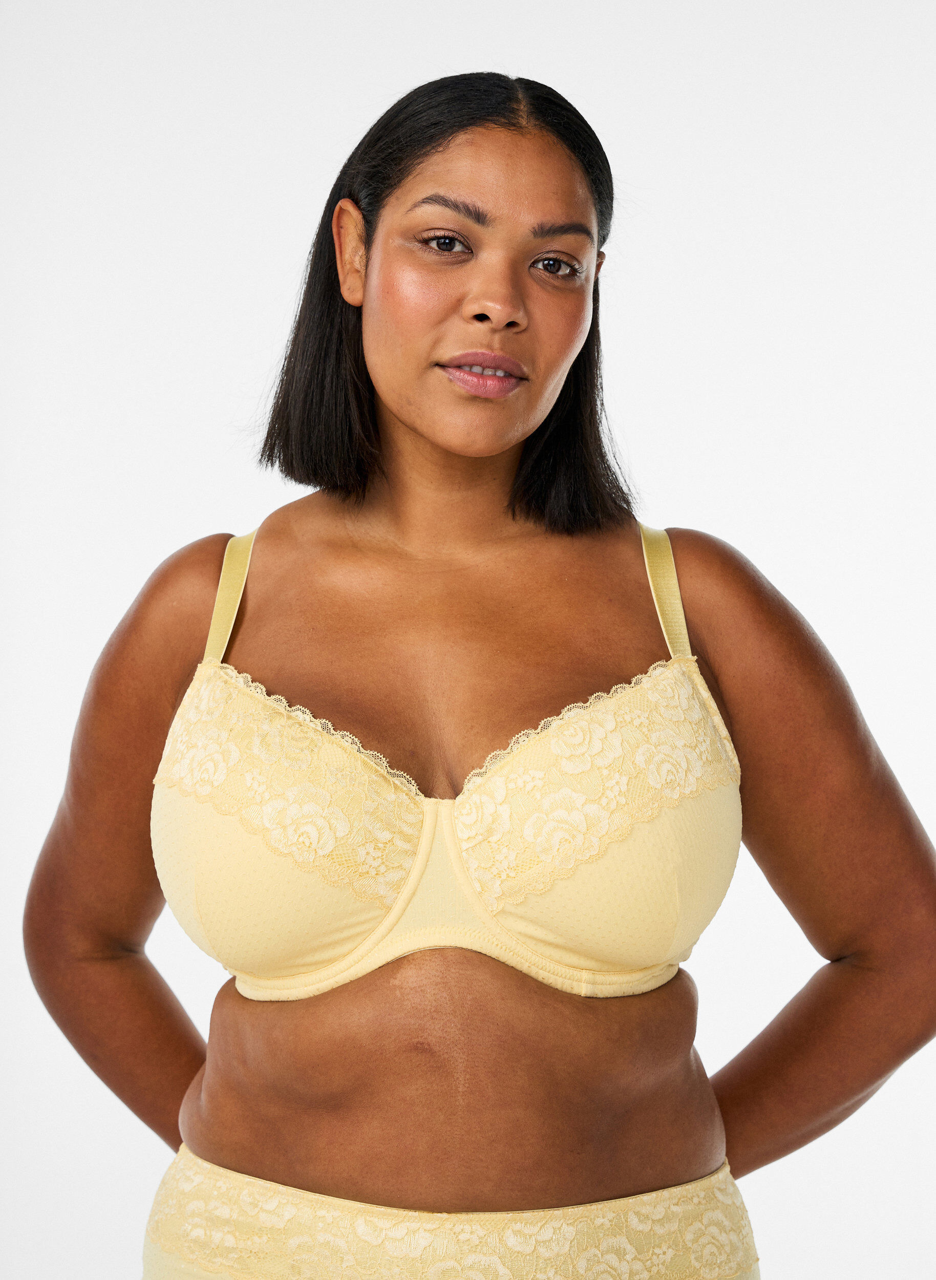 Zizzifashion Padded bra with lace and dobby texture, Yellow, Model image number 0