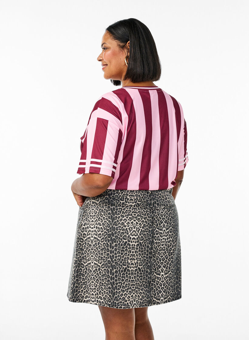 Short denim skirt with leopard print and an A-line shape, Leopard, Model image number 1