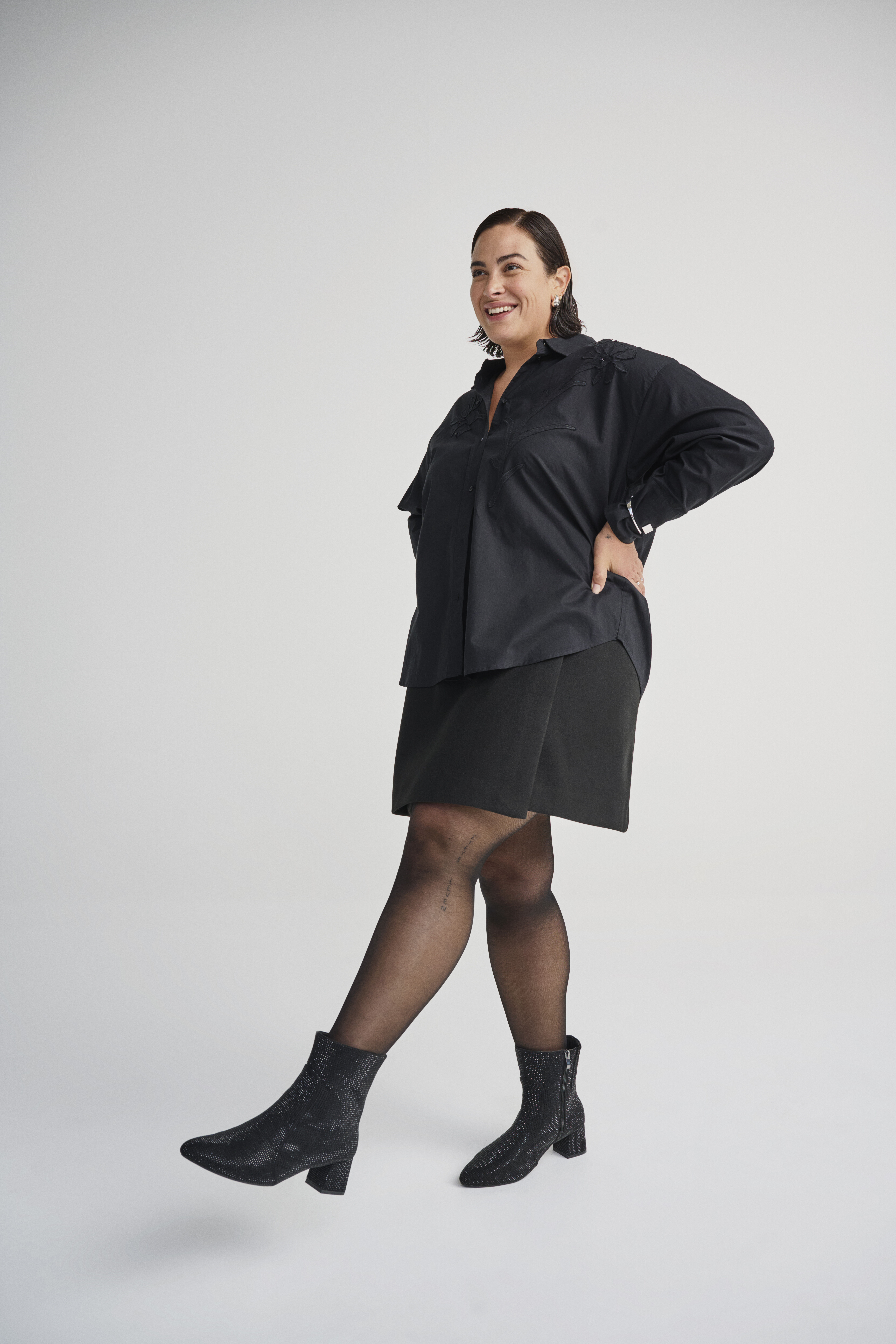 Zizzifashion Boot with rhinestones, , Model