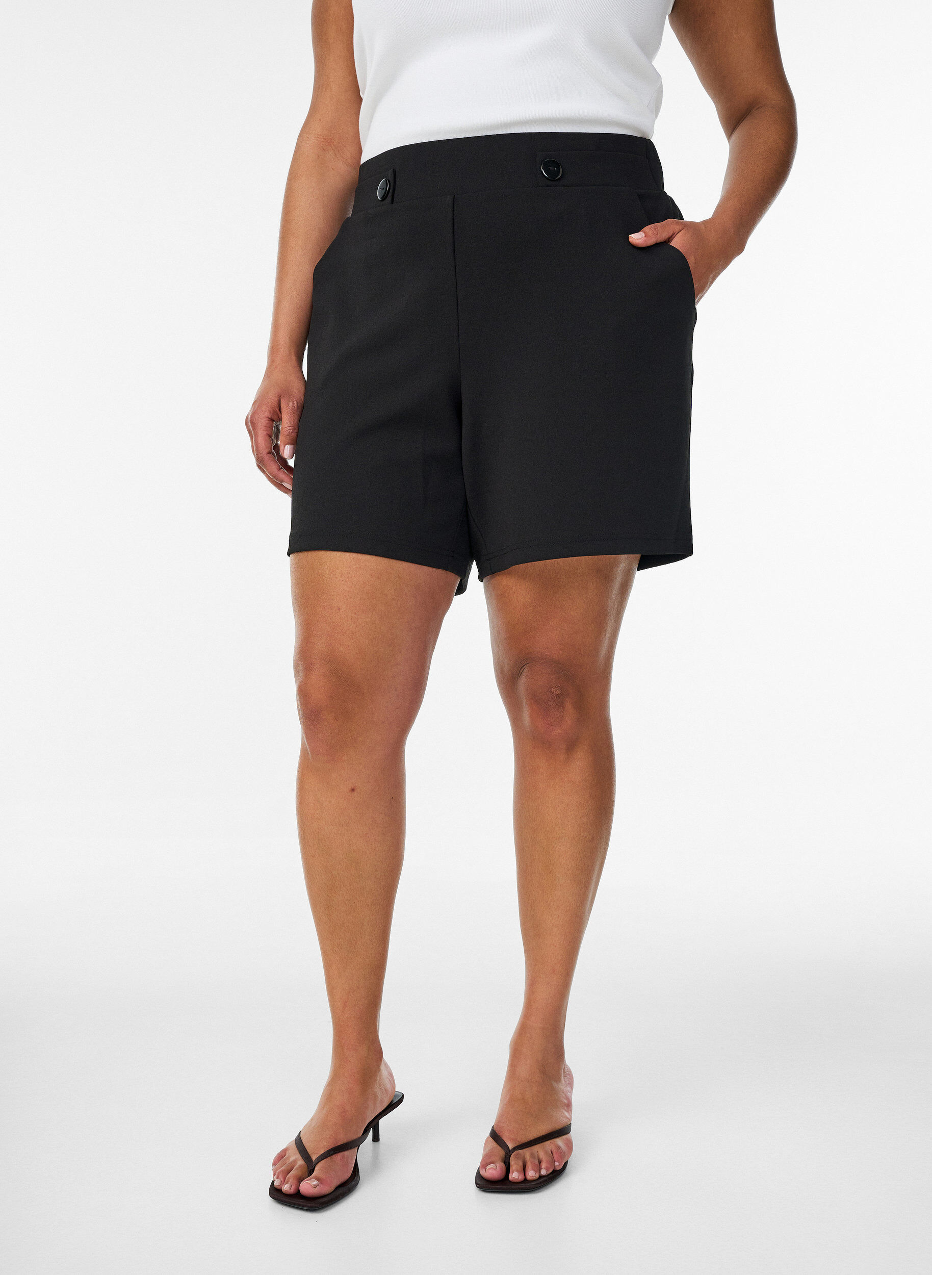 Zizzifashion Shorts with pockets and loose fit, Black, Model image number 3