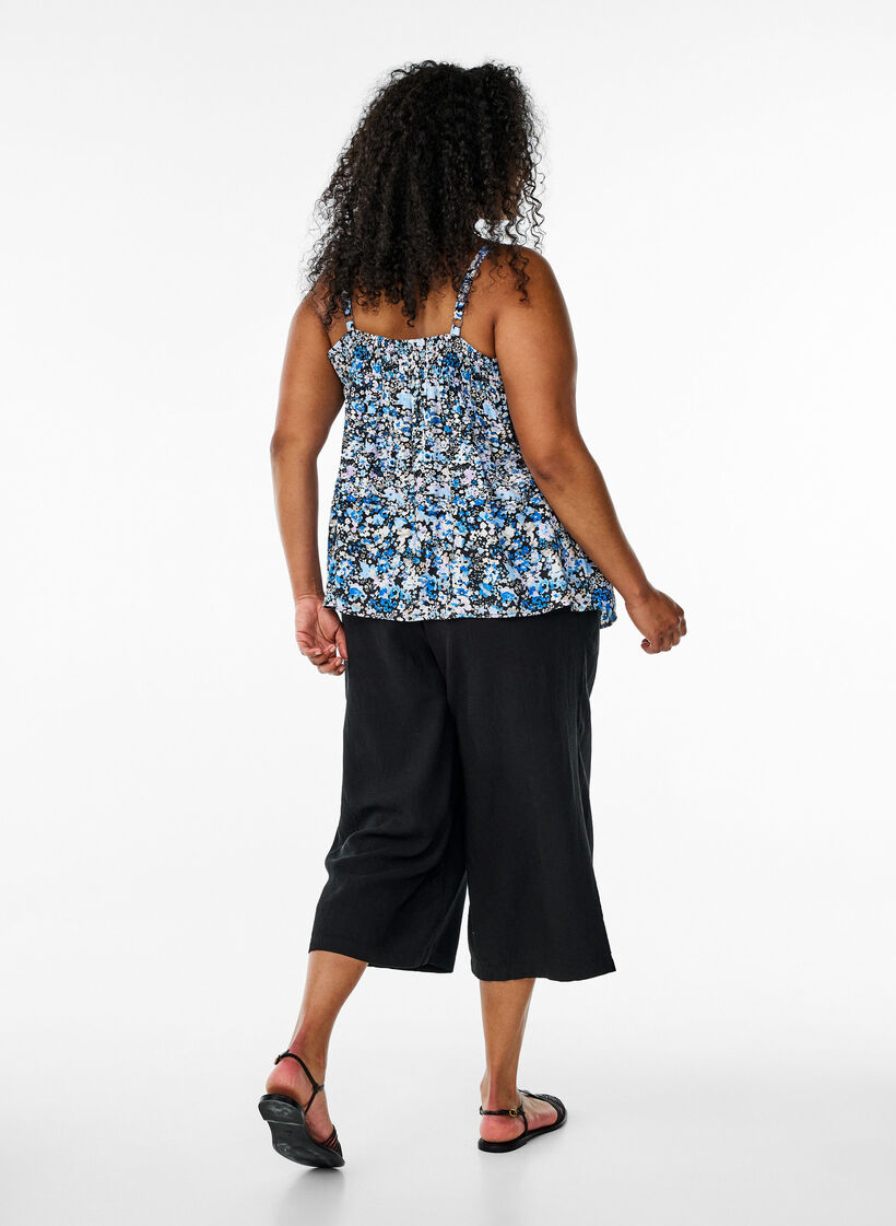 Cropped trousers in linen and viscose, Black, Model image number 1