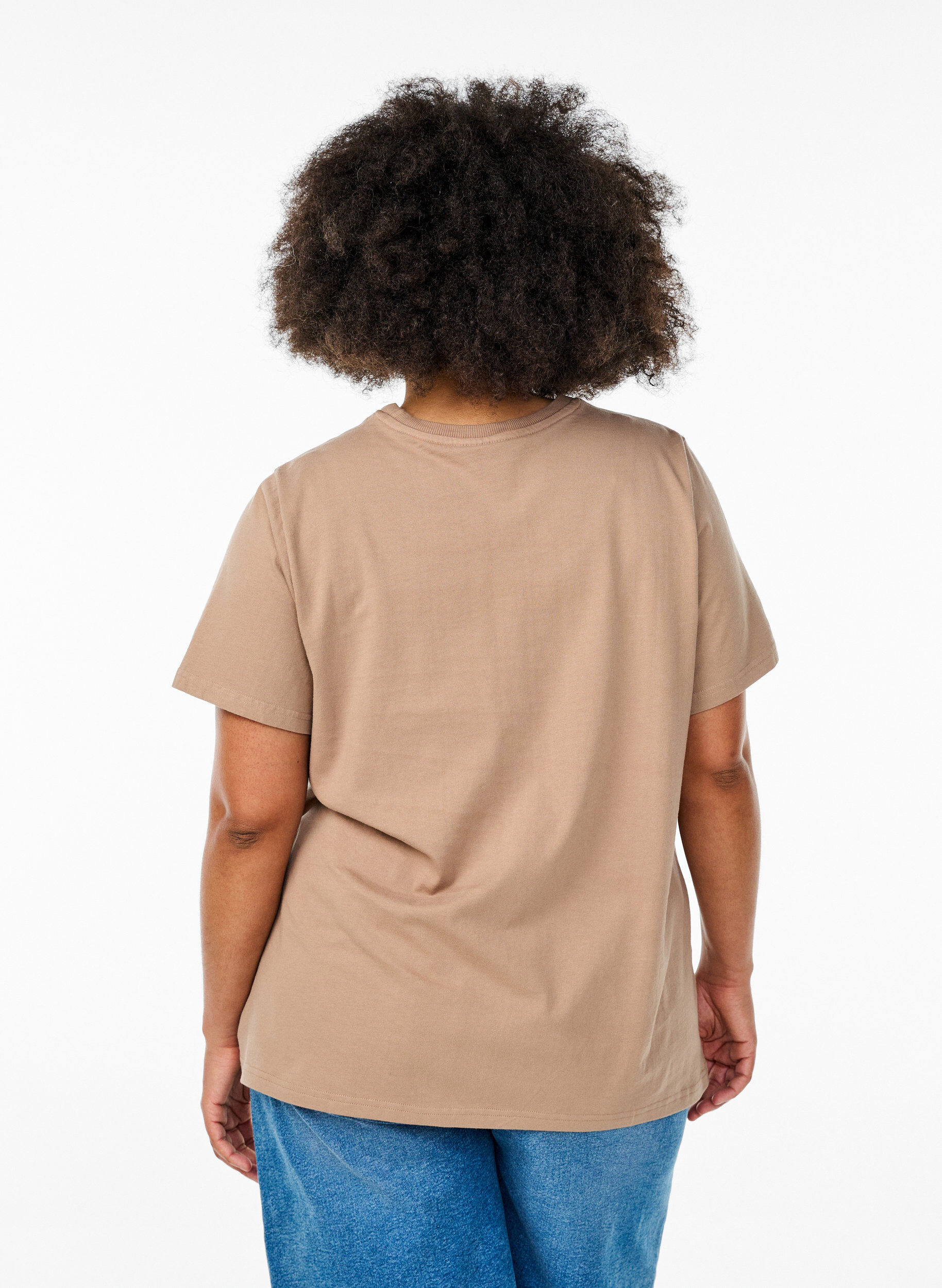 Zizzifashion T-shirt in organic cotton with statement print, Beige, Model image number 2