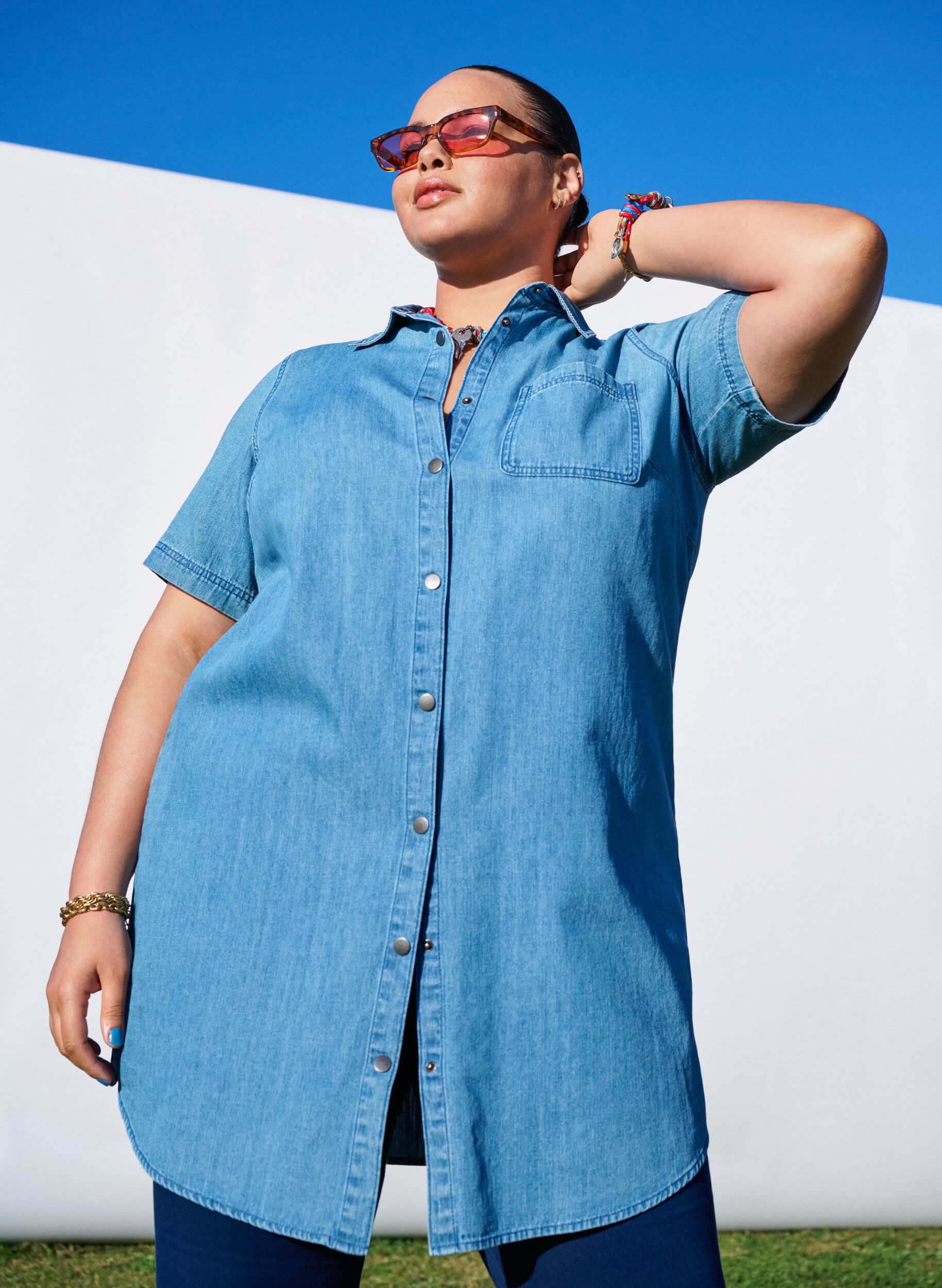 Zizzifashion Denim shirt dress with short sleeves, Light Blue, Image image number 0
