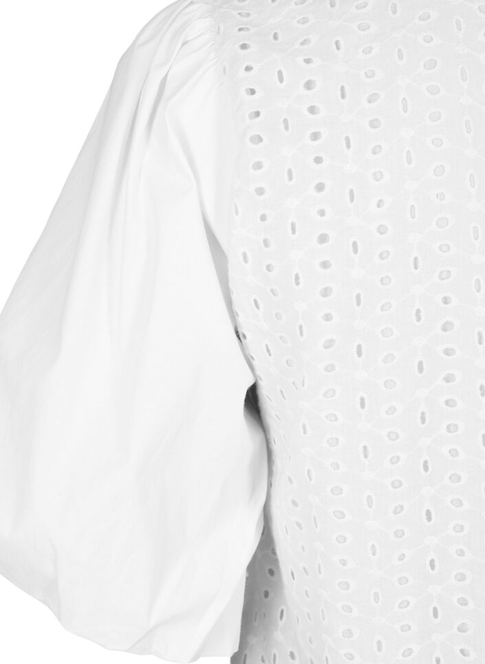 Blouse with puffed sleeves and lace pattern, White, Packshot image number 3