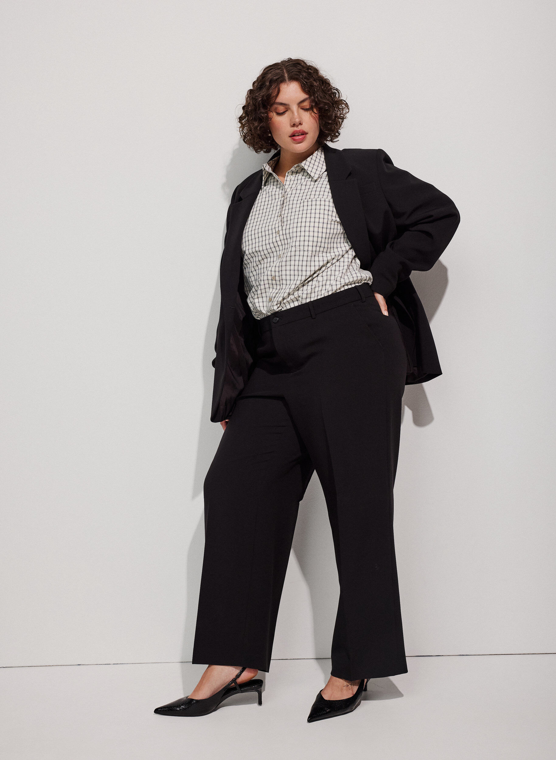 ZizzifashionTailored trousers with wide legs and high waist, Black, Model image number 0