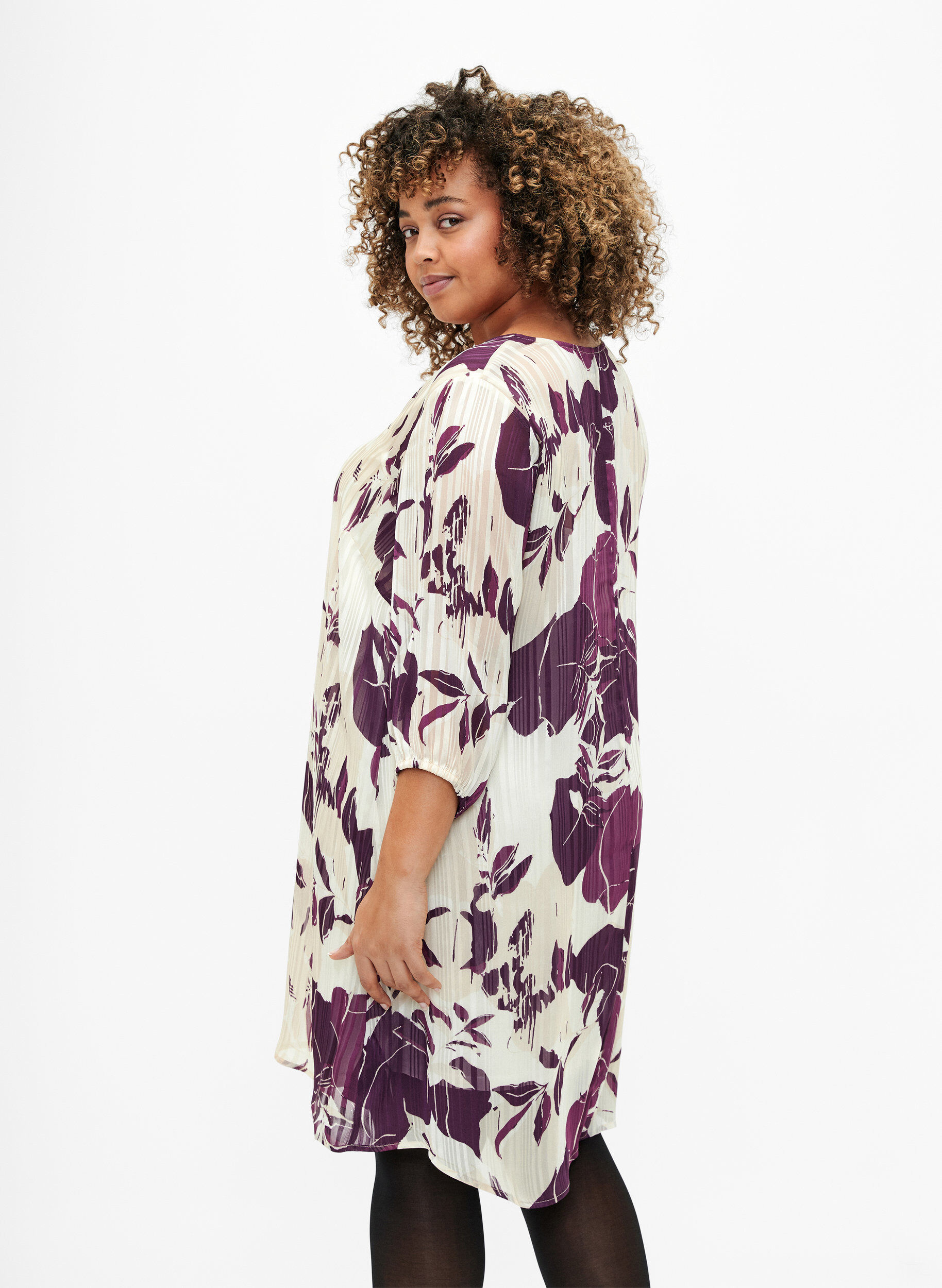 Zizzifashion Printed dress with v-neck and 3/4 sleeves, D.Purple Graphic AOP, Model image number 1
