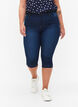 High waisted Amy capri jeans with super slim fit, Blue, Model image number 3