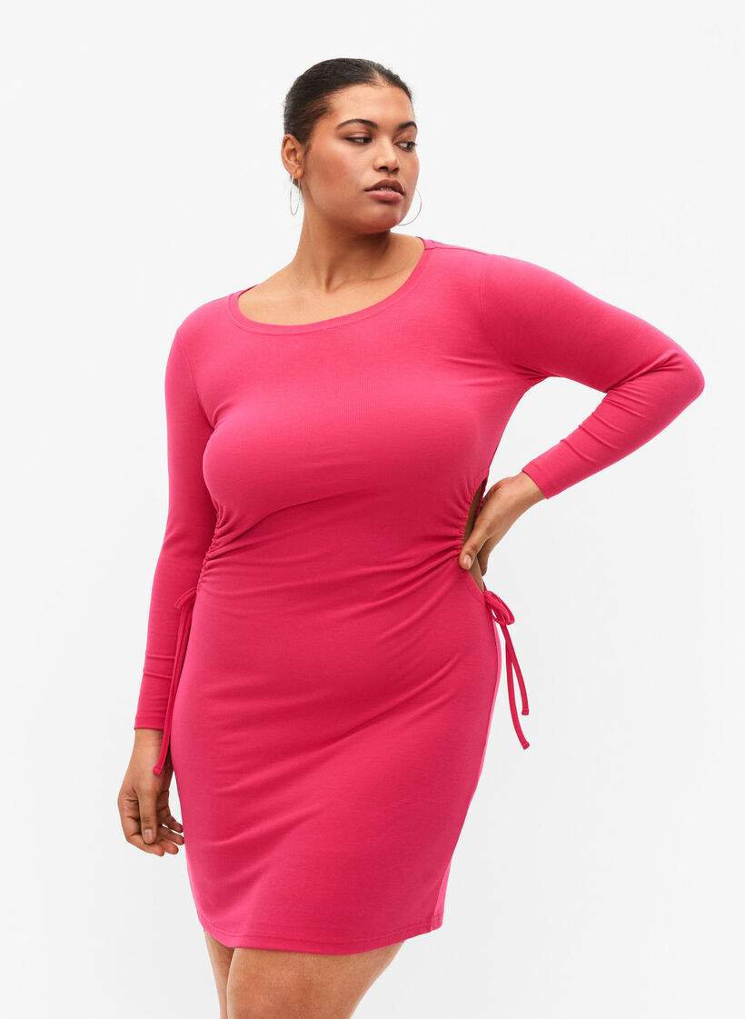 Close fitted dress with cut-out, Raspberry Sorbet, Model image number 0
