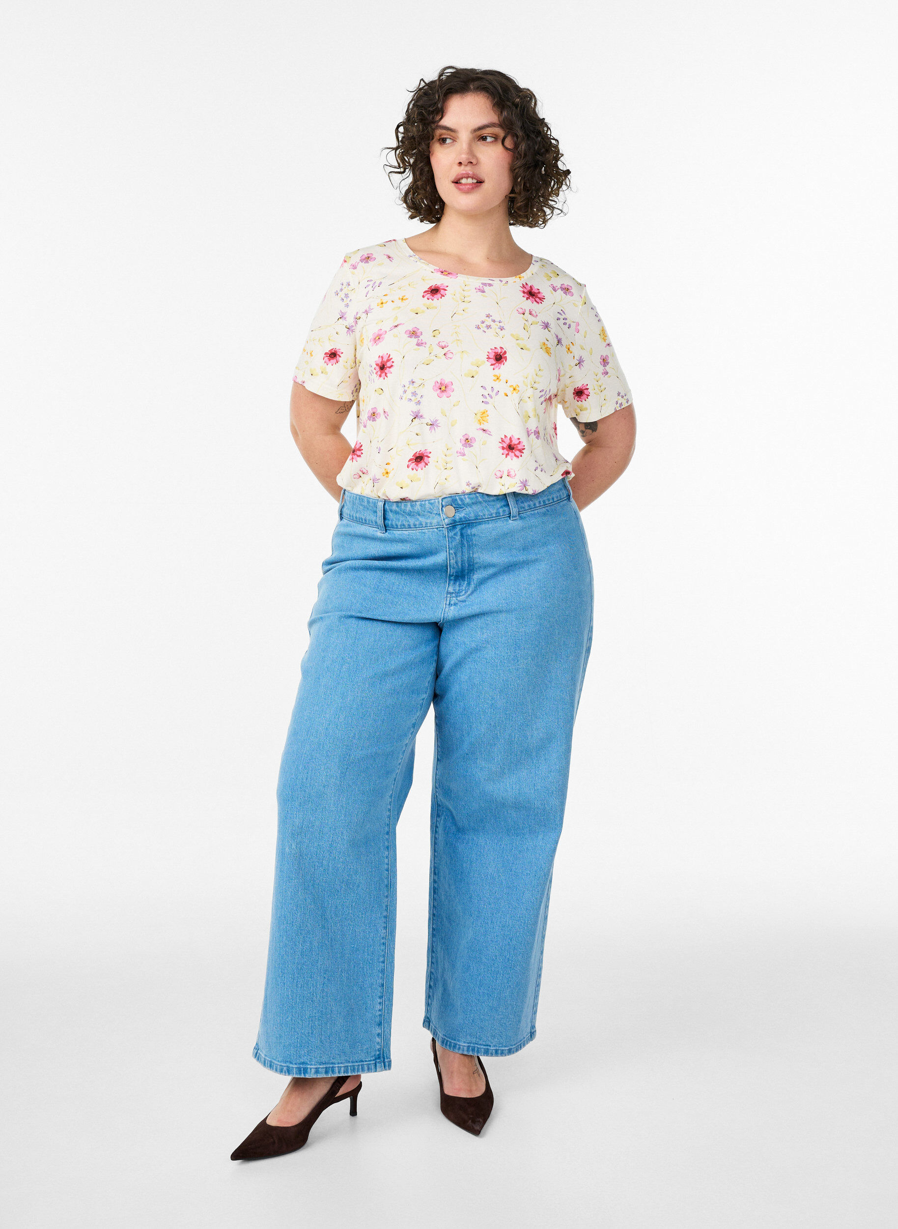 Zizzifashion T-shirt with floral print, White, Model image number 1